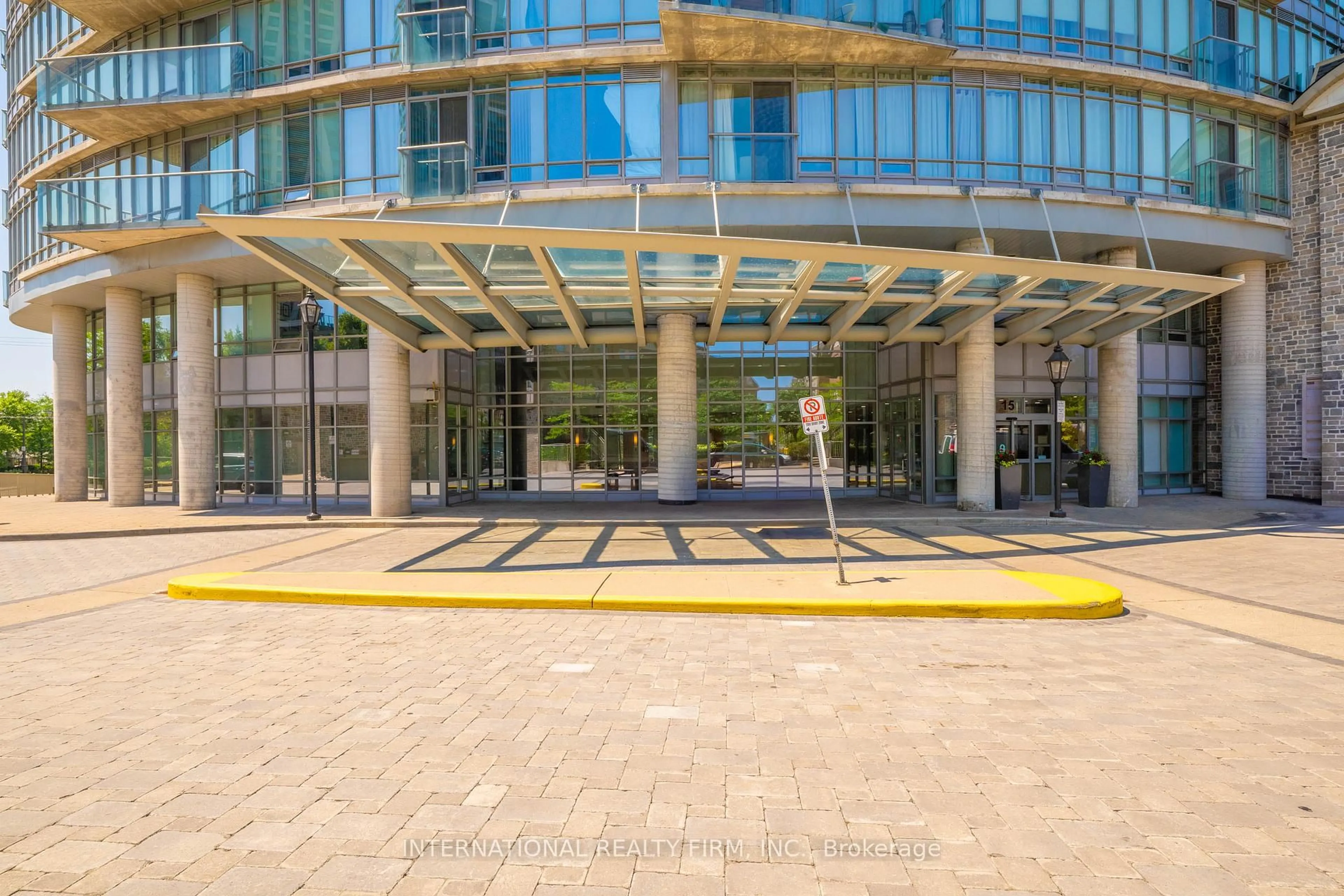 Unknown for 15 Windermere Ave #511, Toronto Ontario M6S 5A2