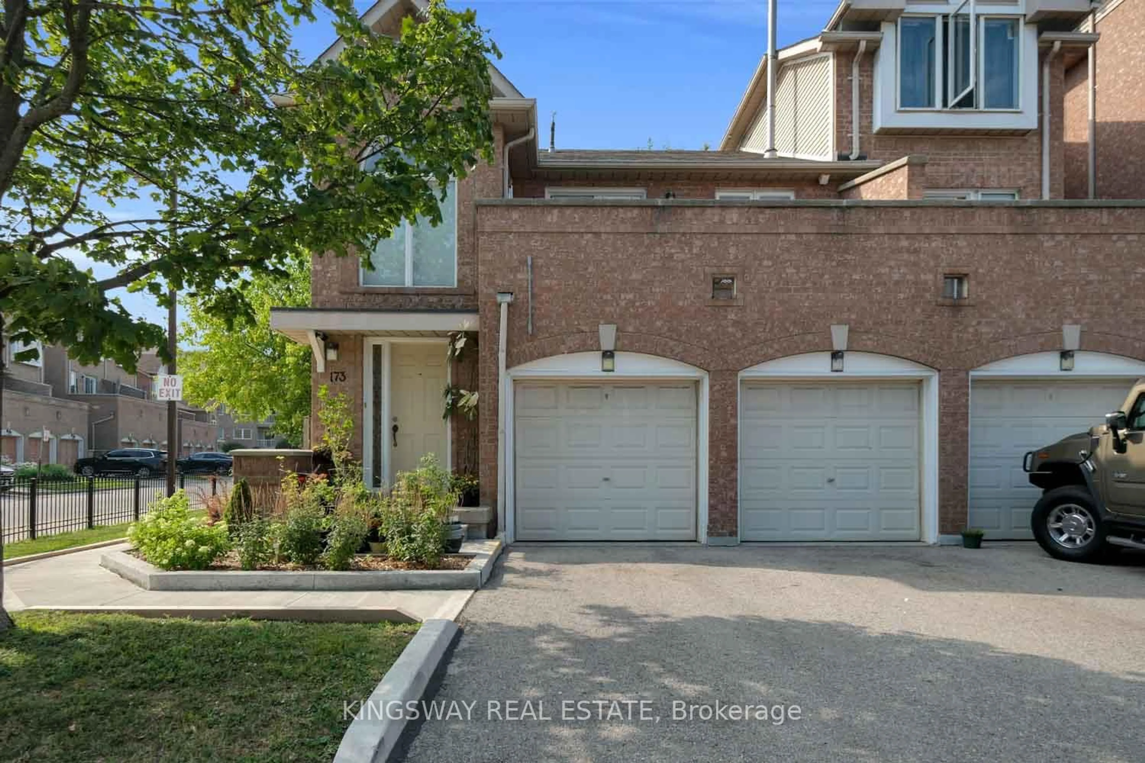 Unknown for 99 Bristol Rd #173, Mississauga Ontario L4Z 3P4