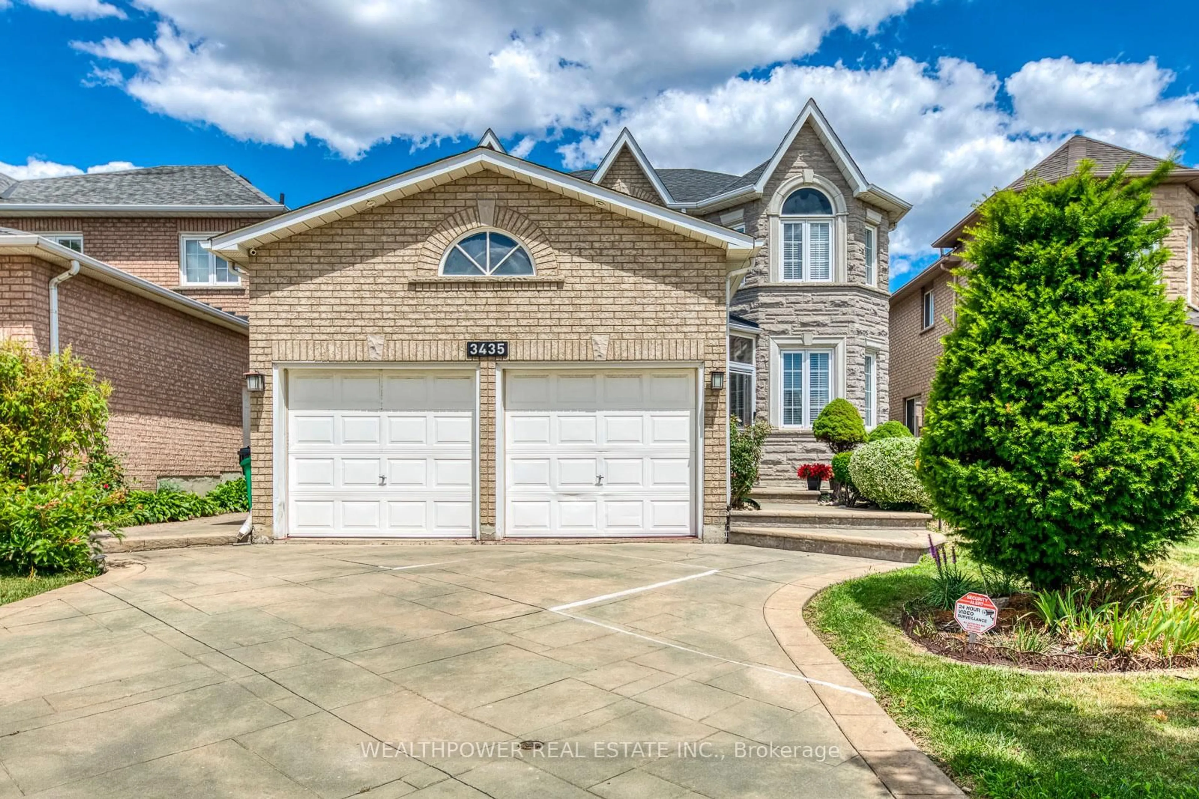 Home with brick exterior material, street for 3435 Grand Park Dr, Mississauga Ontario L5B 4E3