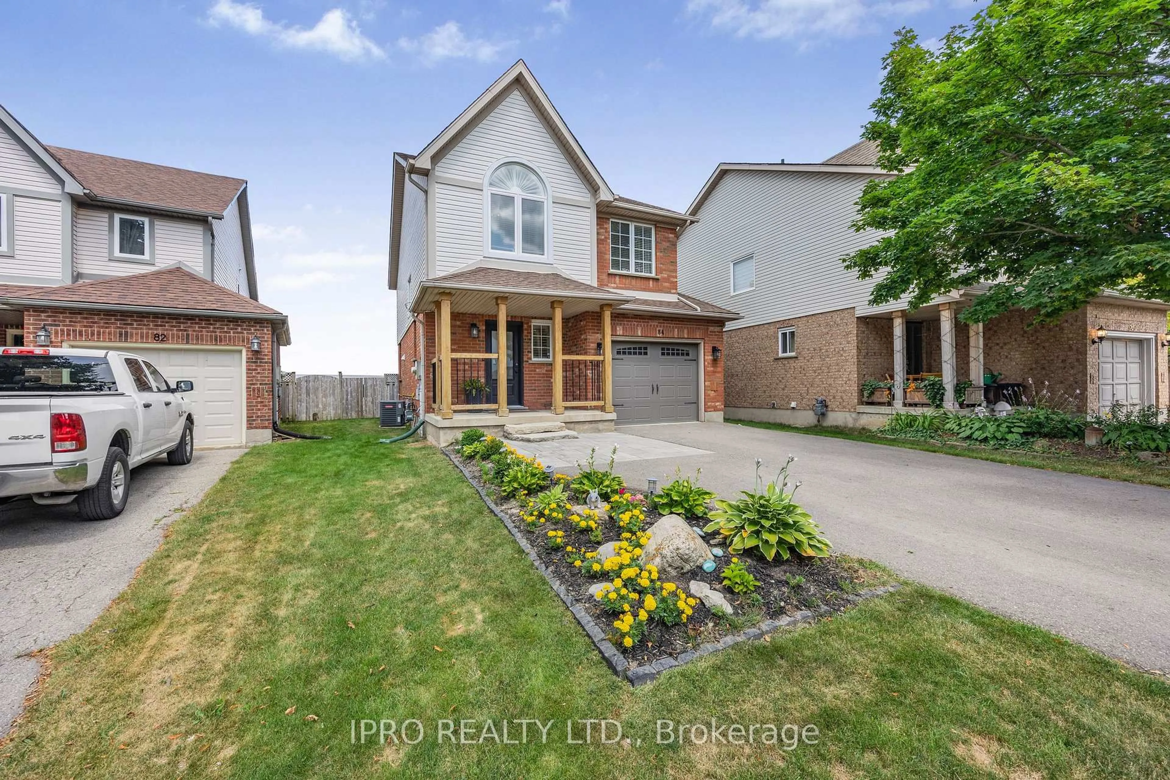 Home with brick exterior material, street for 84 Colbourne Cres, Orangeville Ontario L9W 5E3