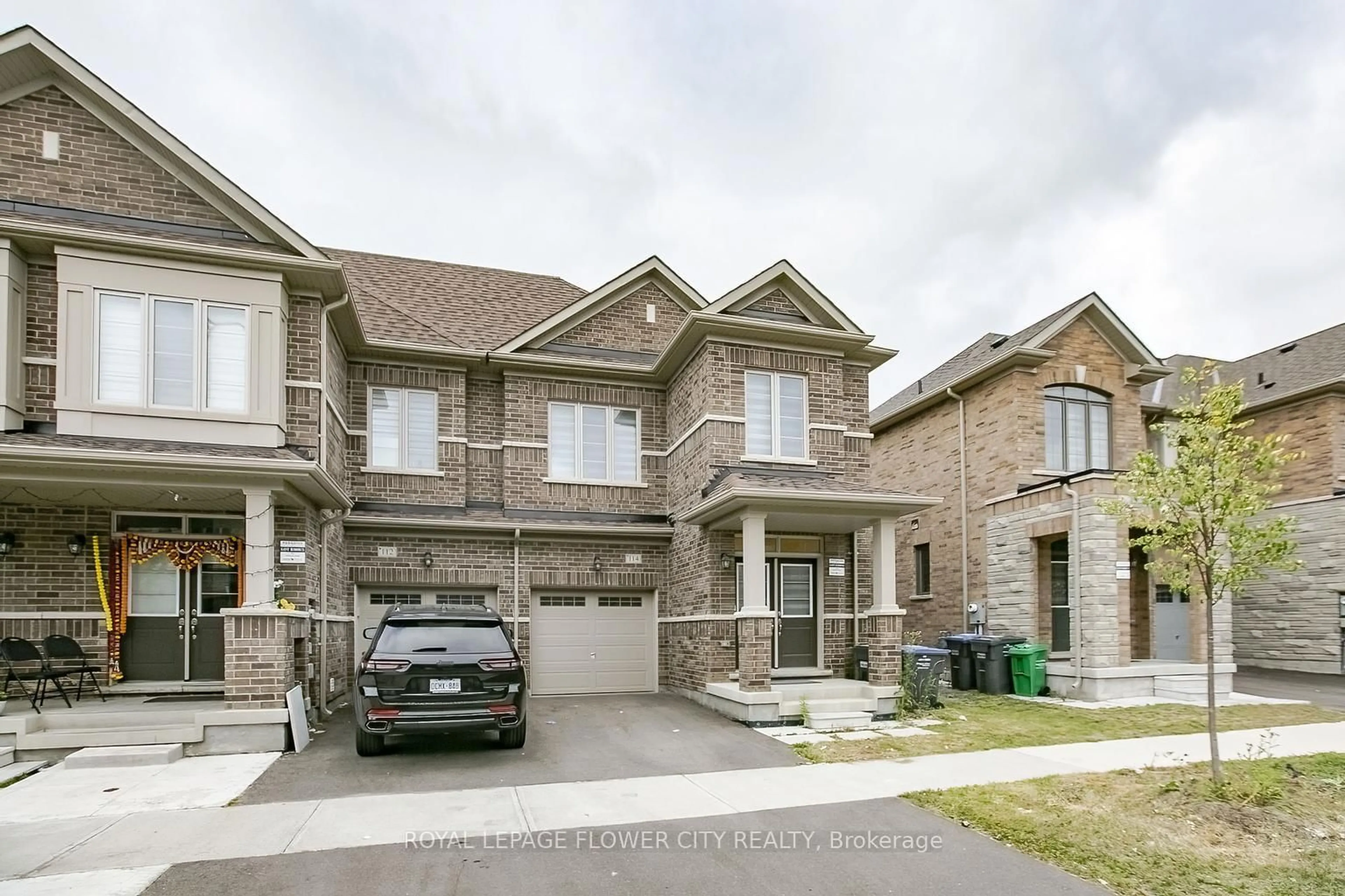 Home with brick exterior material, street for 114 Adventura Rd, Brampton Ontario L7A 5A7