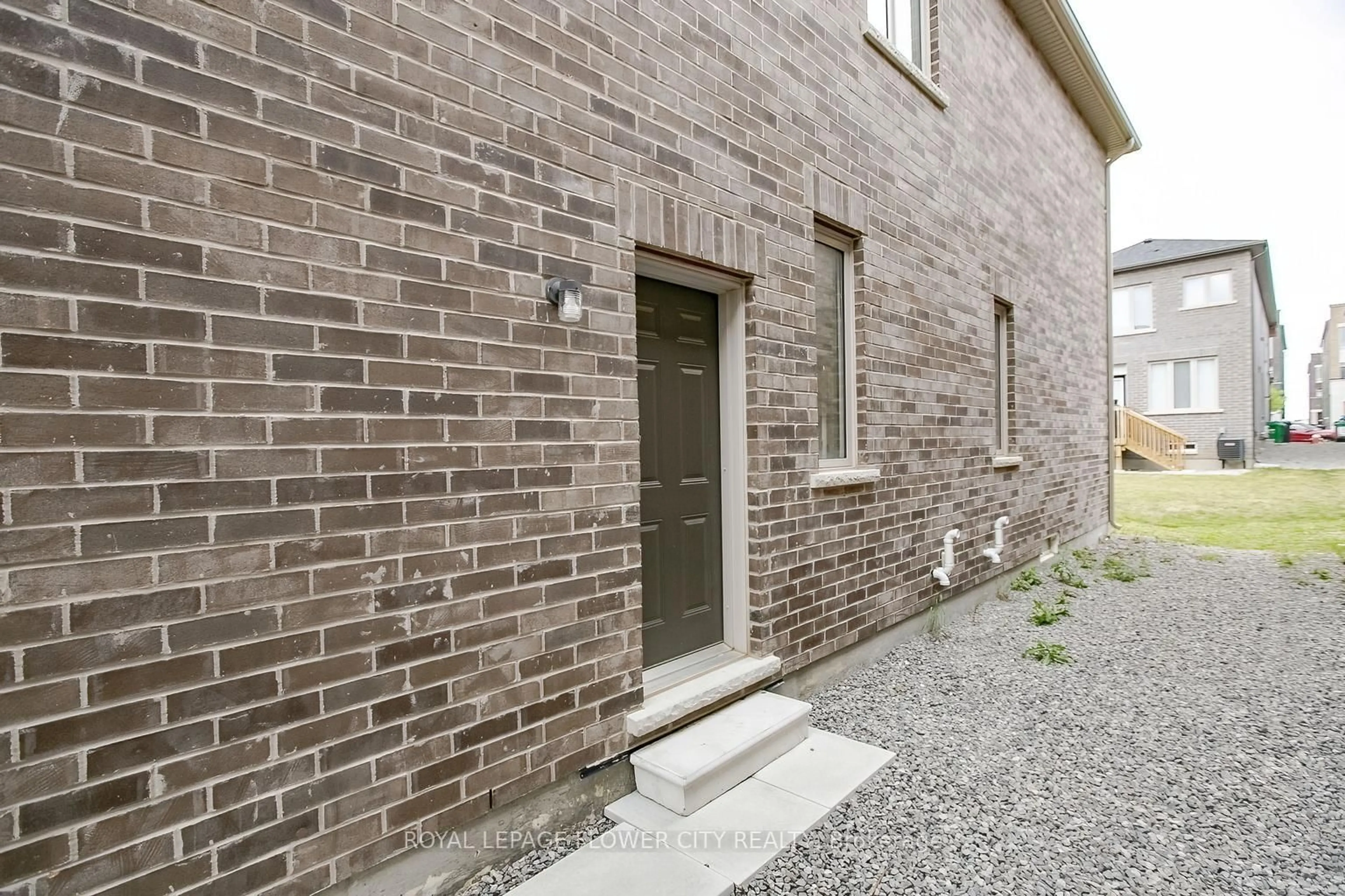 Home with brick exterior material, street for 114 Adventura Rd, Brampton Ontario L7A 5A7