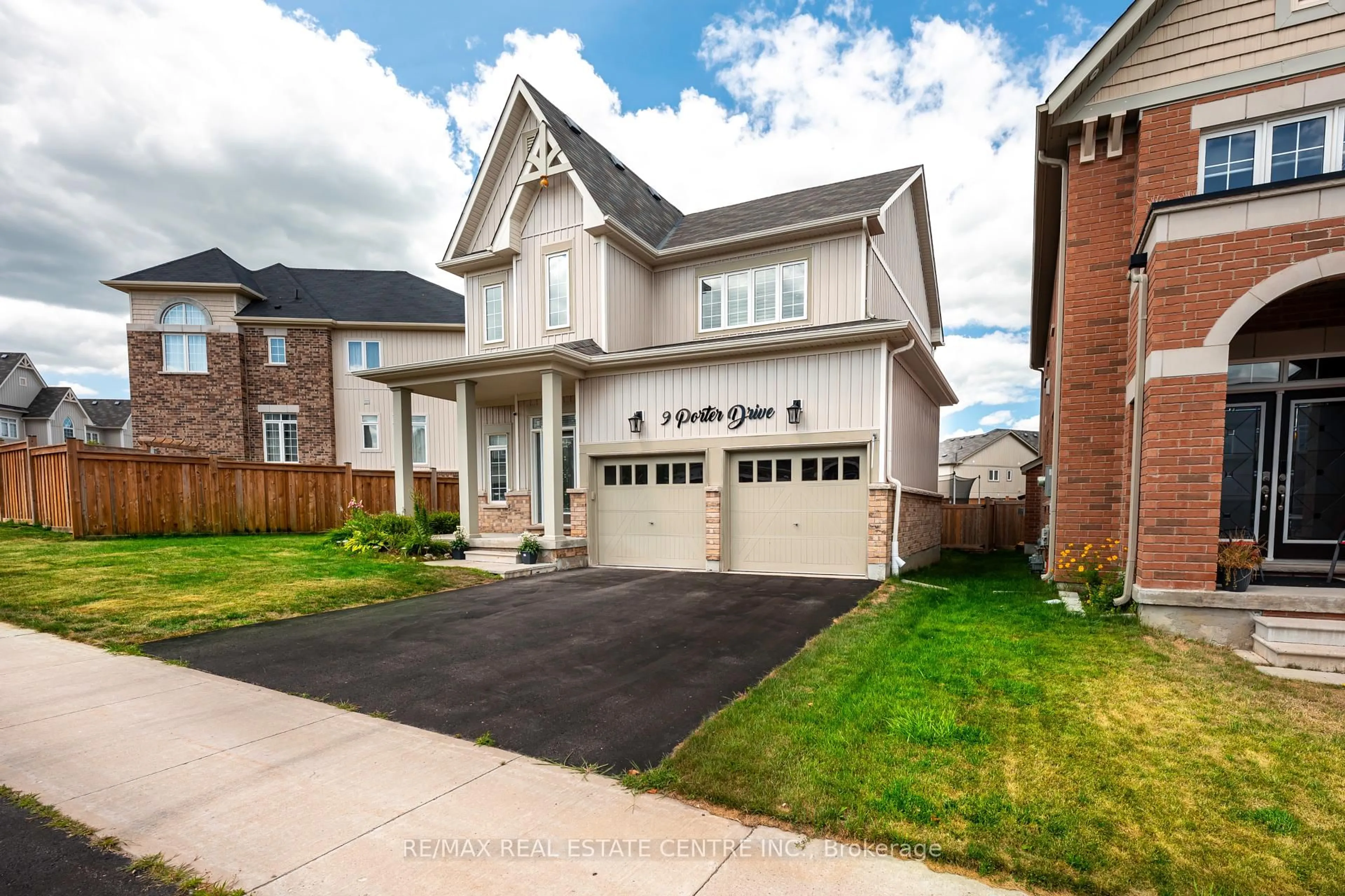 Home with brick exterior material, street for 9 Porter Dr, Orangeville Ontario L9W 6Z4