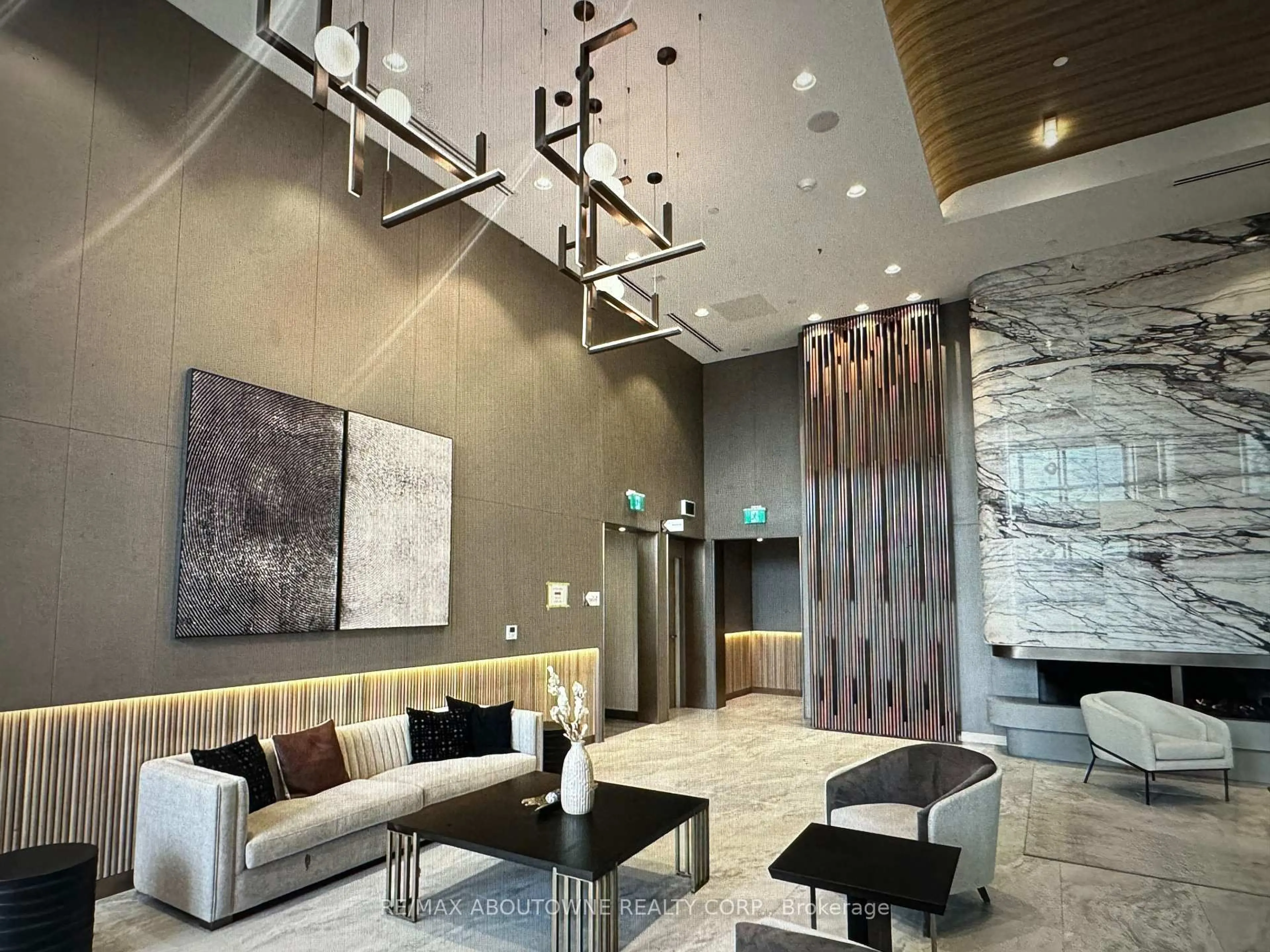 Lobby for 1100 Sheppard Ave #511, Toronto Ontario M3K 0E4