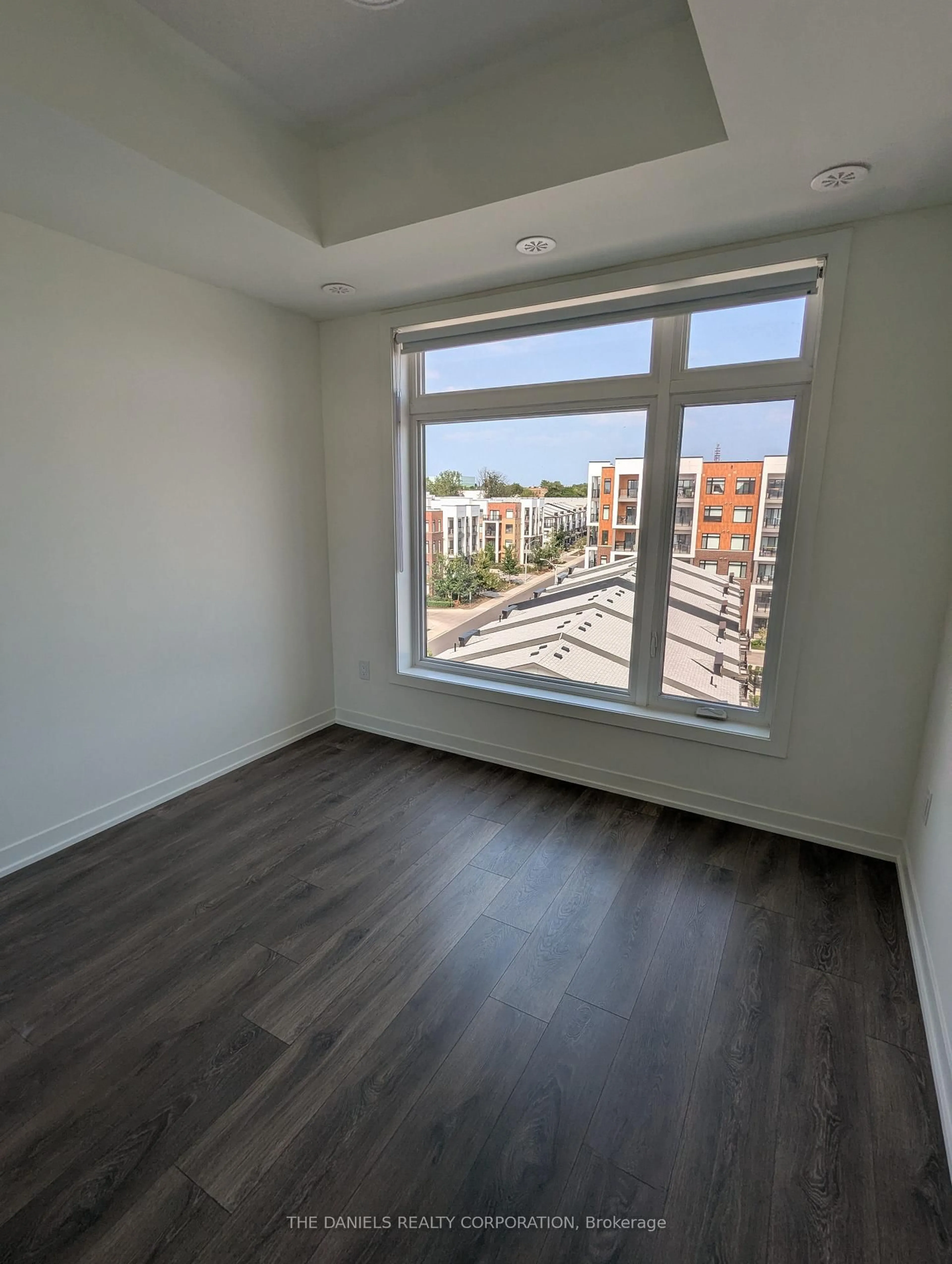 A pic of a room for 165 Canon Jackson Dr #608, Toronto Ontario M6M 0C3
