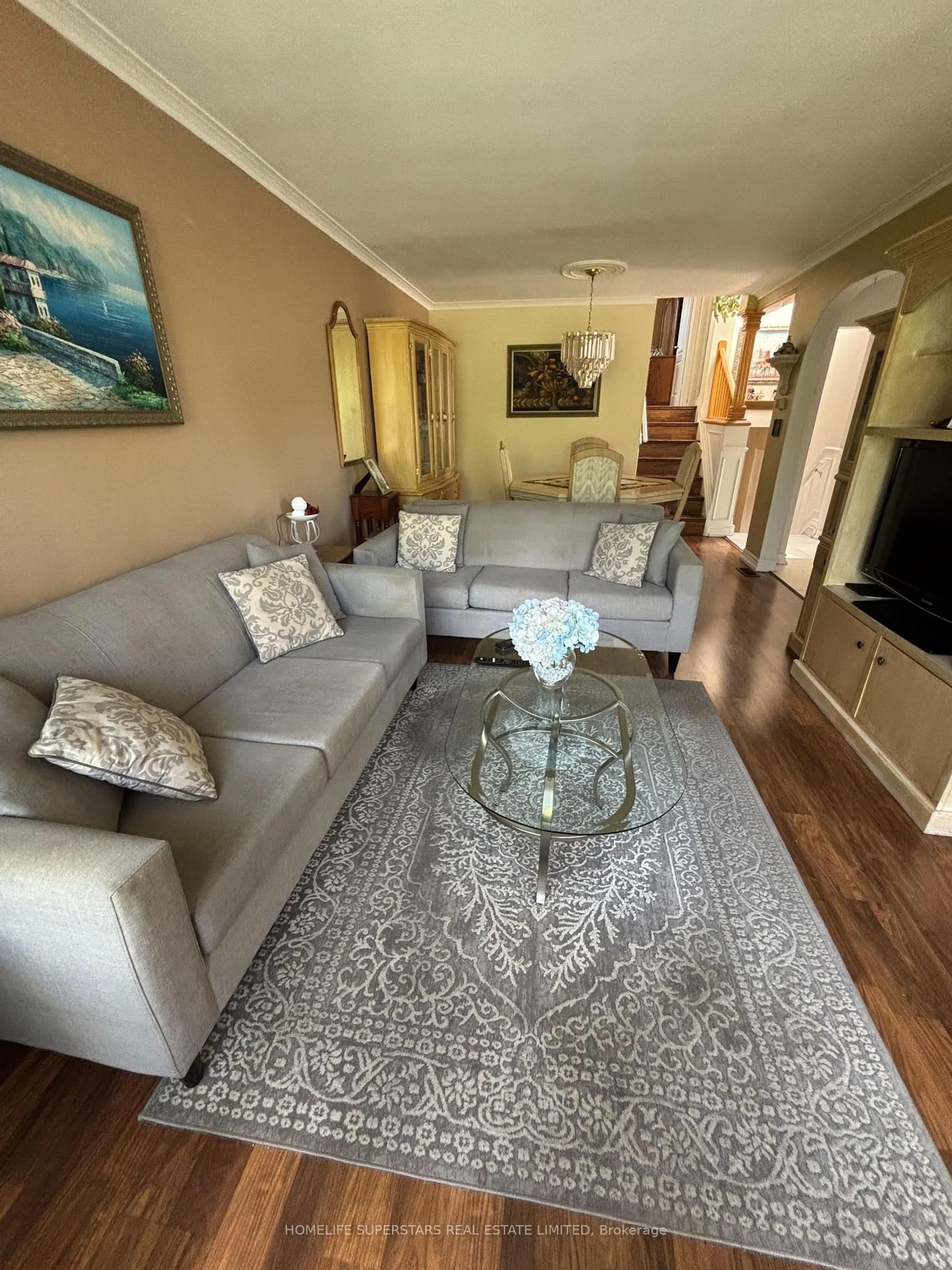 Living room with furniture, unknown for 69 Thistle Down Blvd, Toronto Ontario M9V 1J1