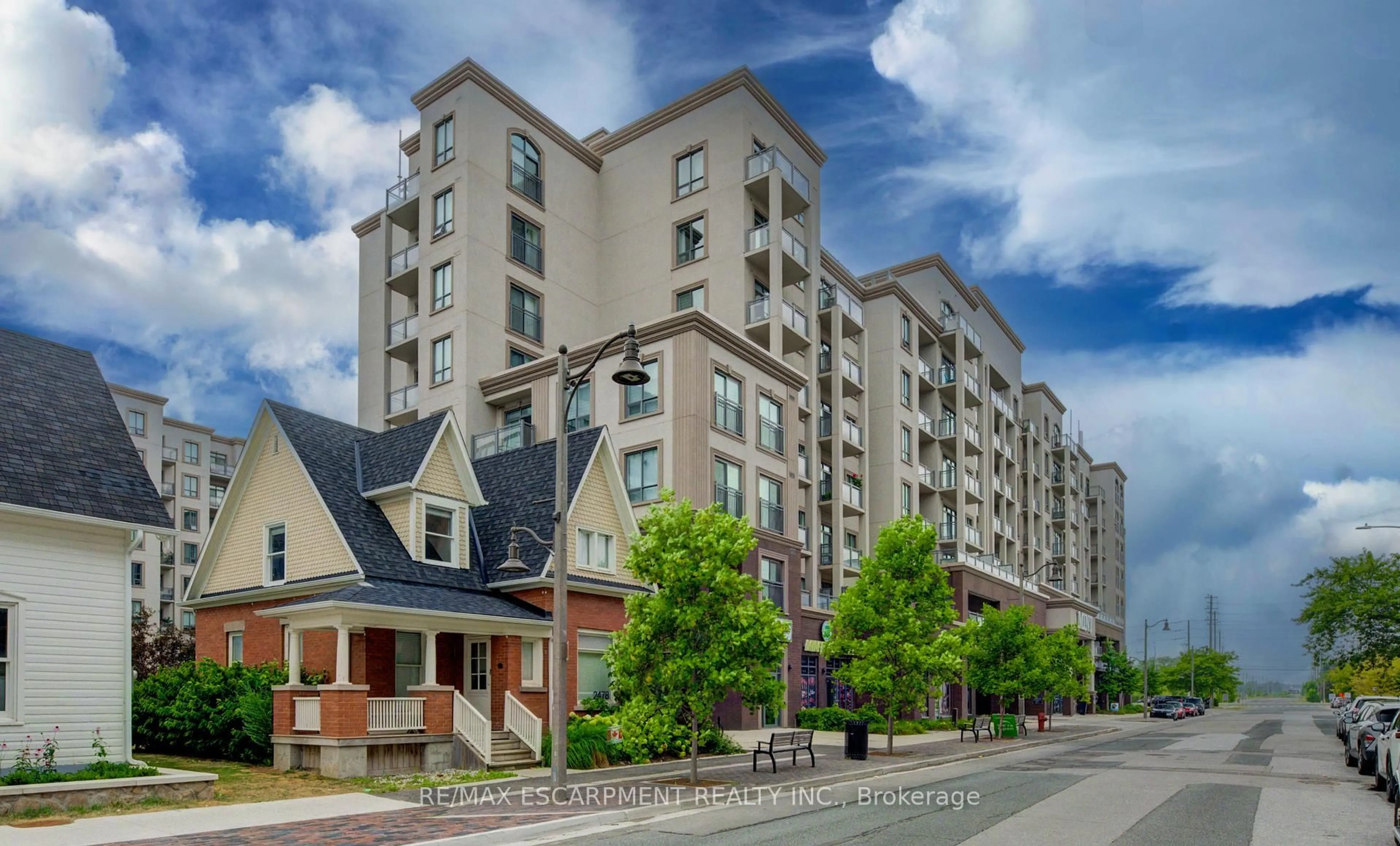 Unknown for 2486 Old Bronte Rd #720, Oakville Ontario L6M 4J2