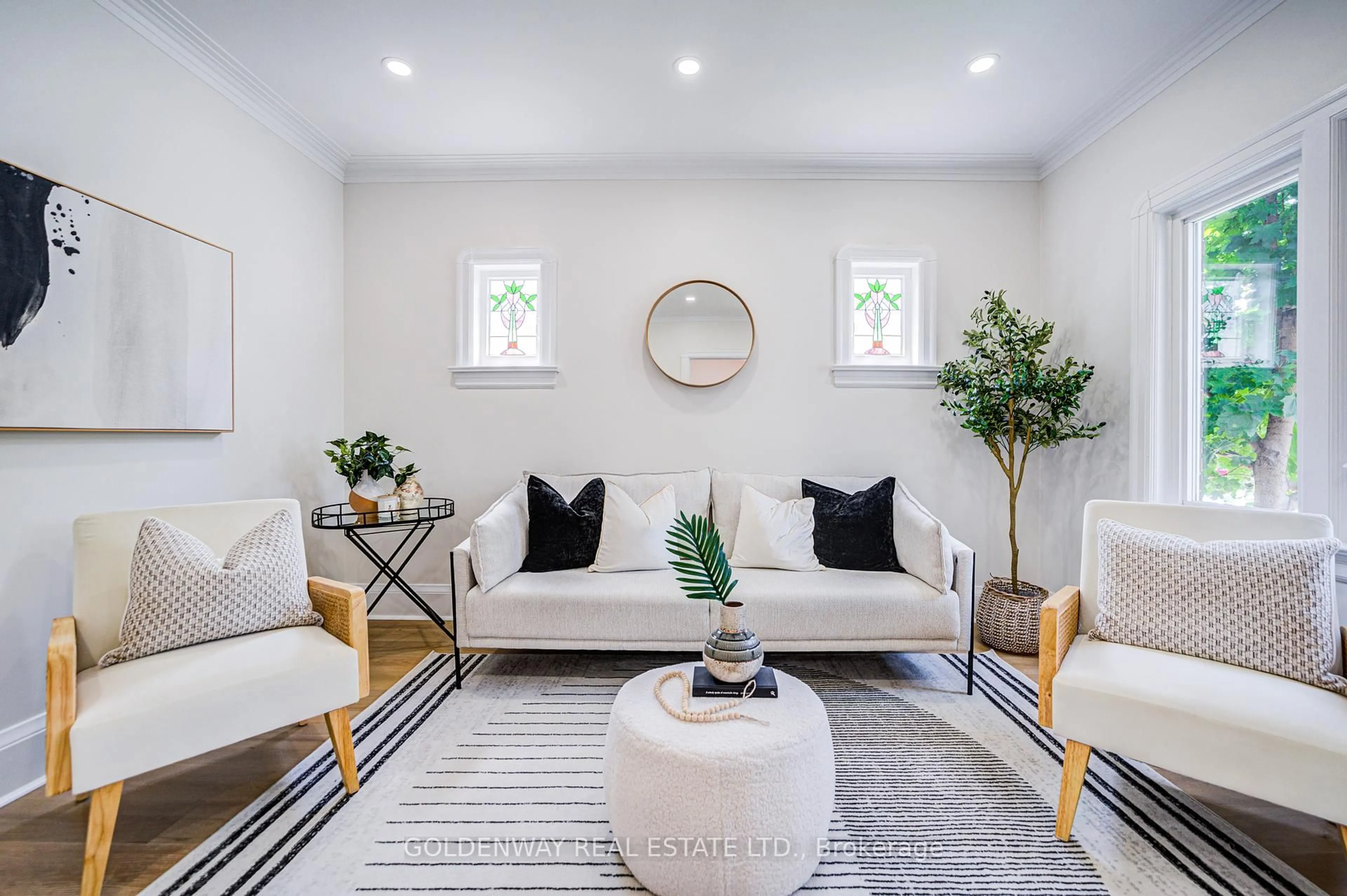 Living room with furniture, unknown for 165 Fifth St, Toronto Ontario M8V 2Z5
