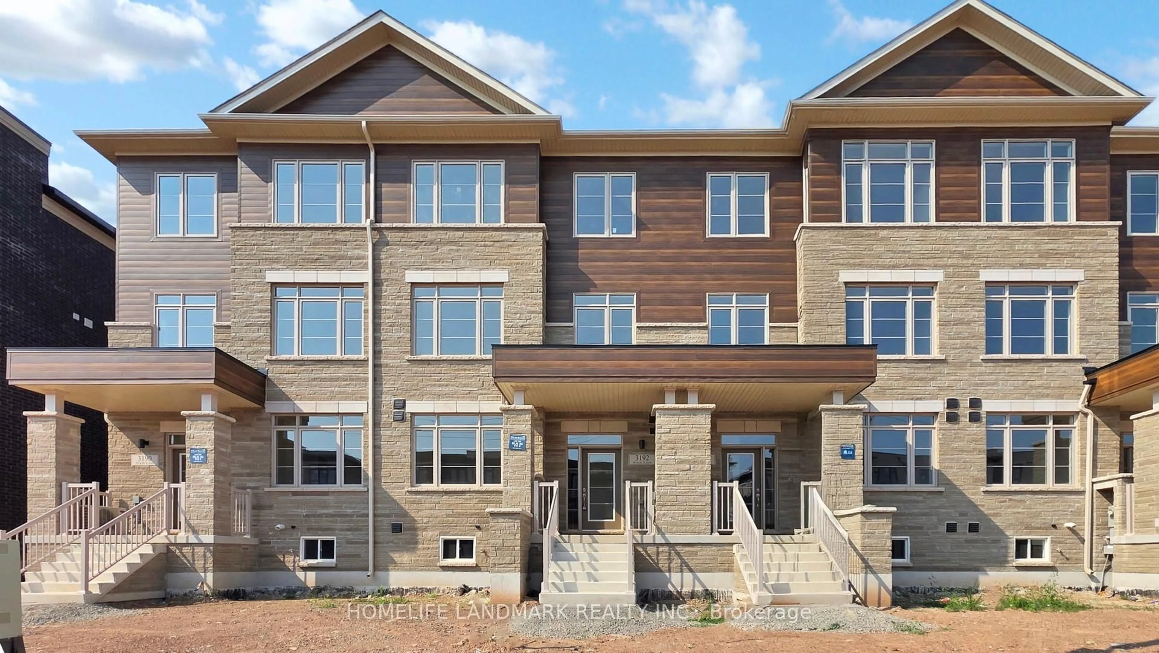 Home with brick exterior material, building for 3192 SIXTH Line, Oakville Ontario L6M 0T1