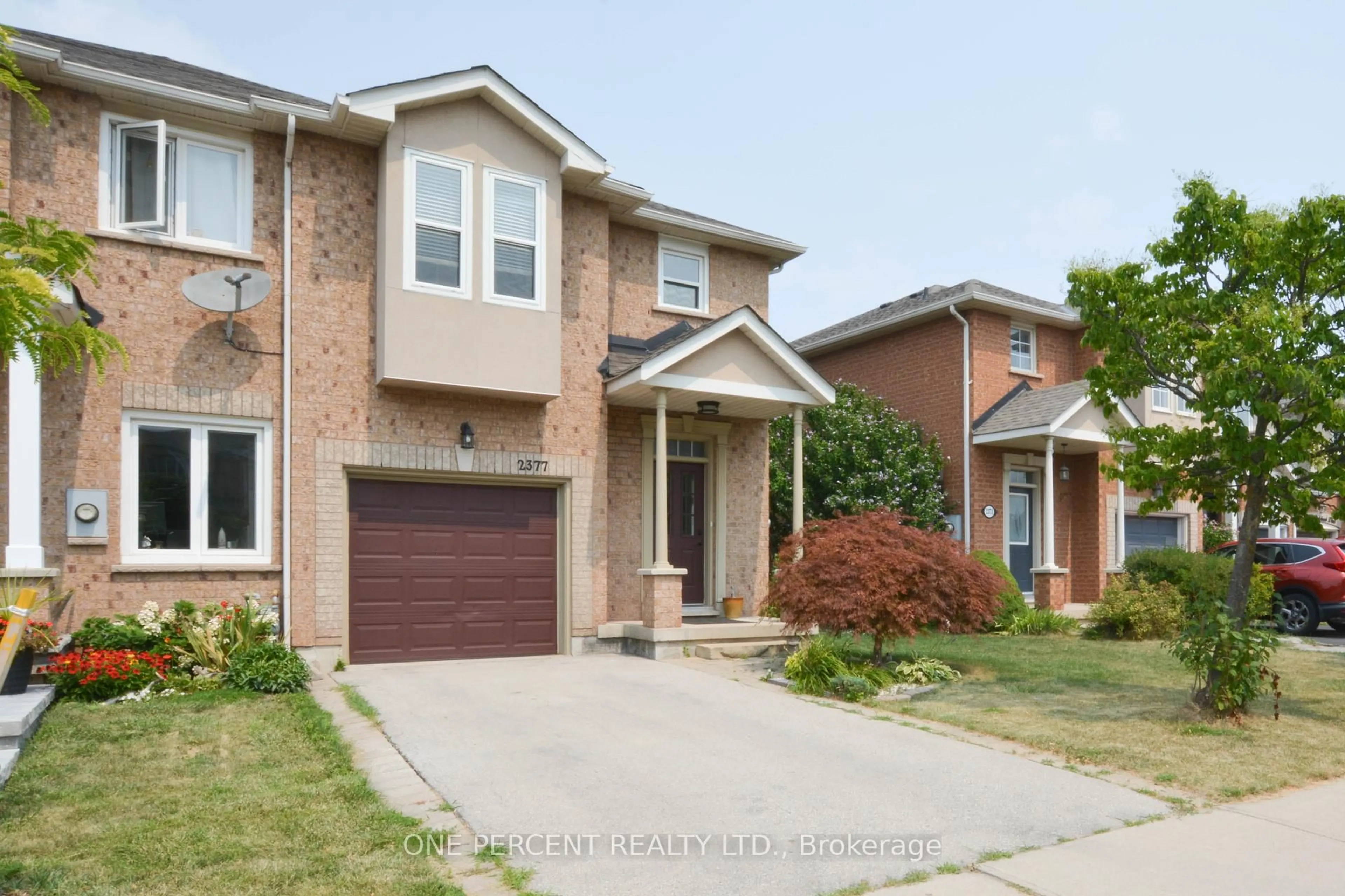 Home with brick exterior material, street for 2377 Dalebrook Dr, Oakville Ontario L6H 6K4