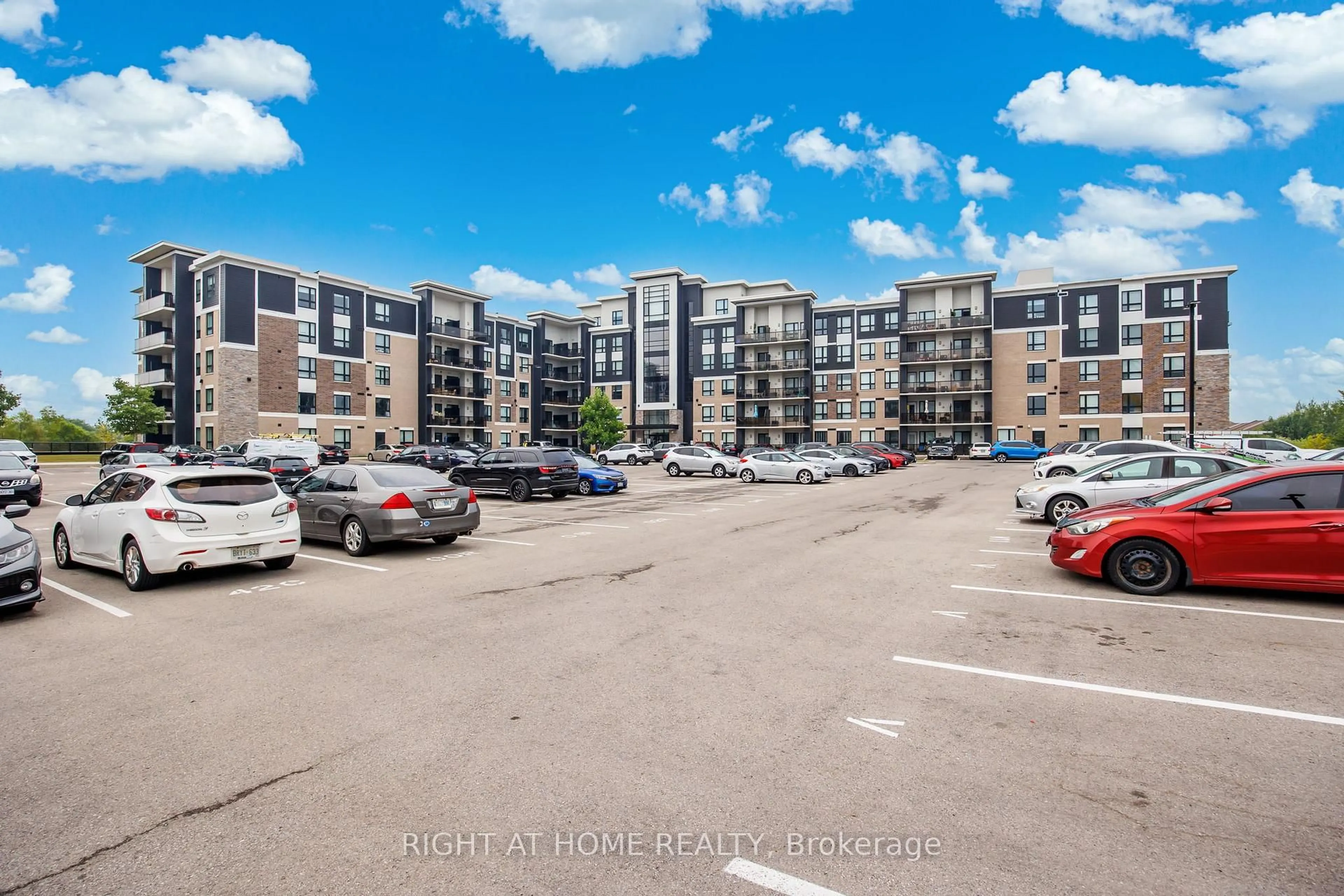 A pic from outside/outdoor area/front of a property/back of a property/a pic from drone, street for 640 Sauve St #222, Milton Ontario L9T 9A7