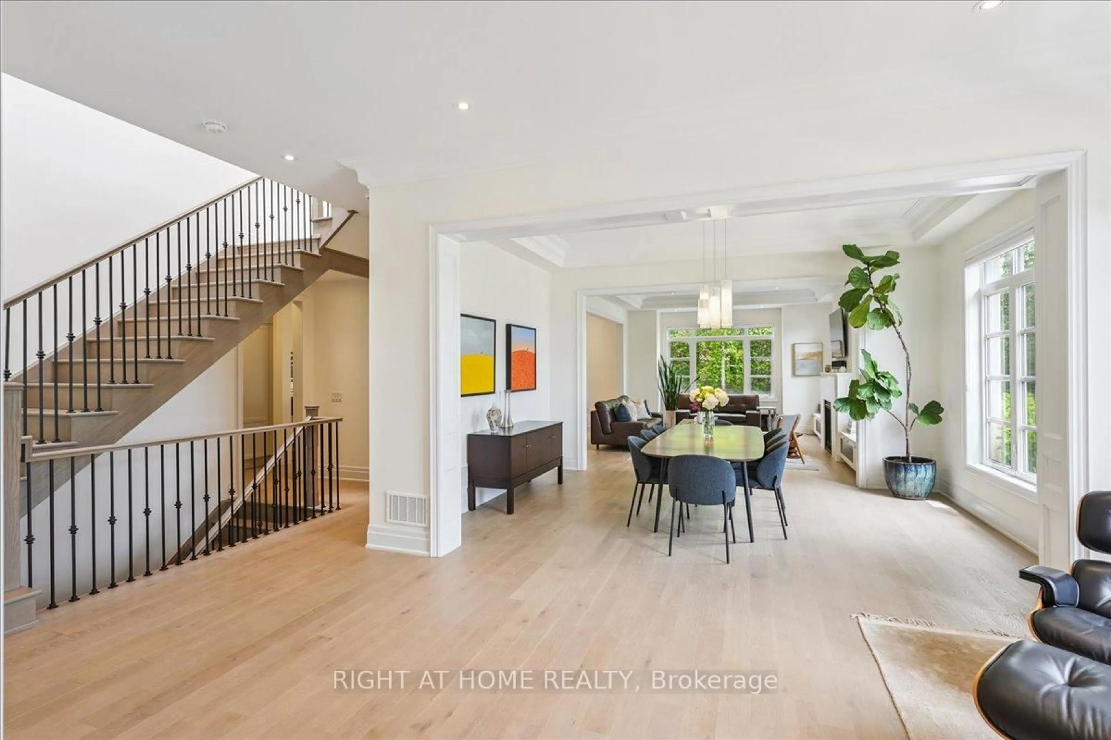 Unknown for 317 Tudor Ave, Oakville Ontario L6K 0H3
