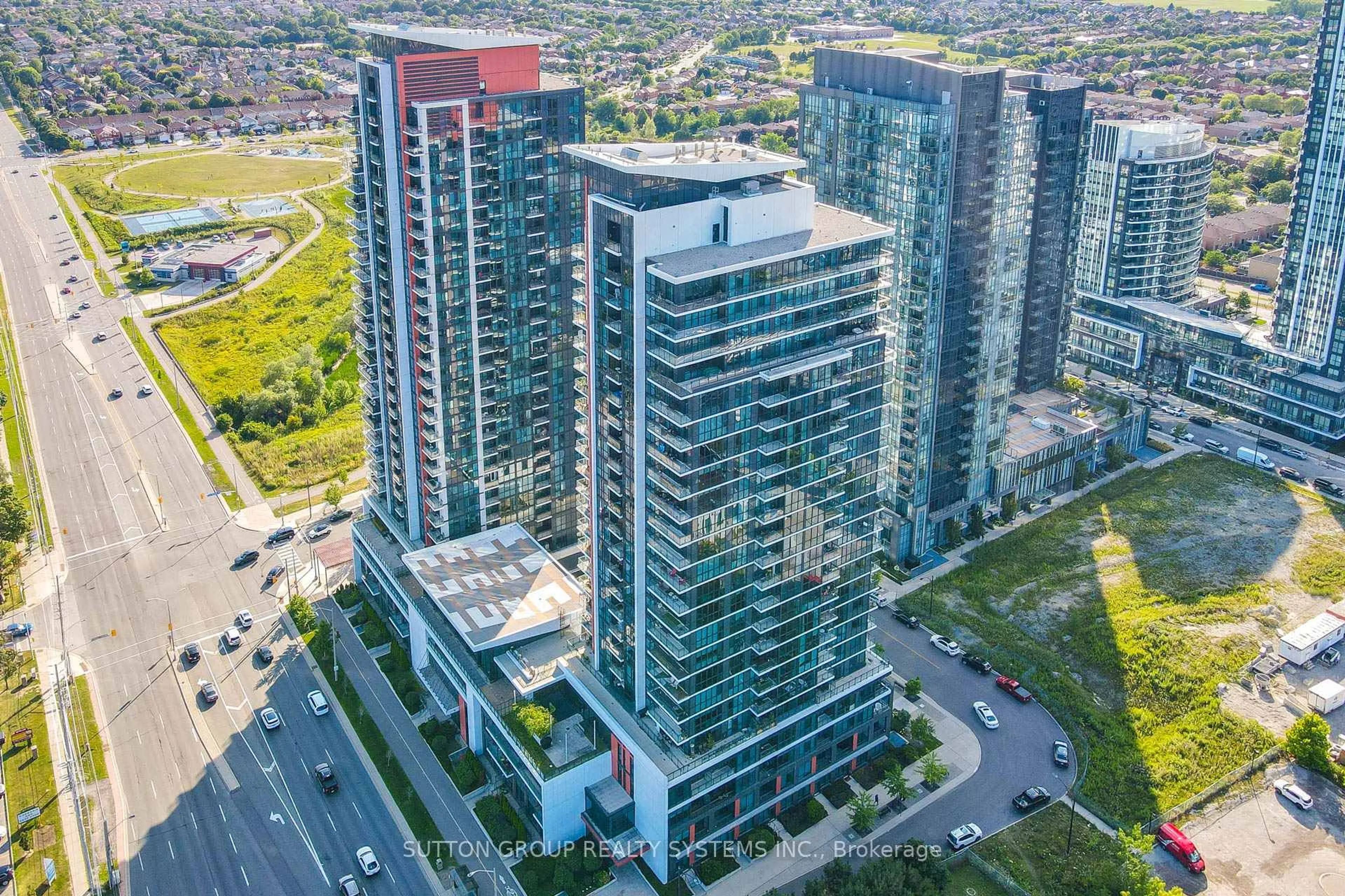A pic from outside/outdoor area/front of a property/back of a property/a pic from drone, city buildings view from balcony for 55 Eglinton Ave #104, Mississauga Ontario L5R 0E4