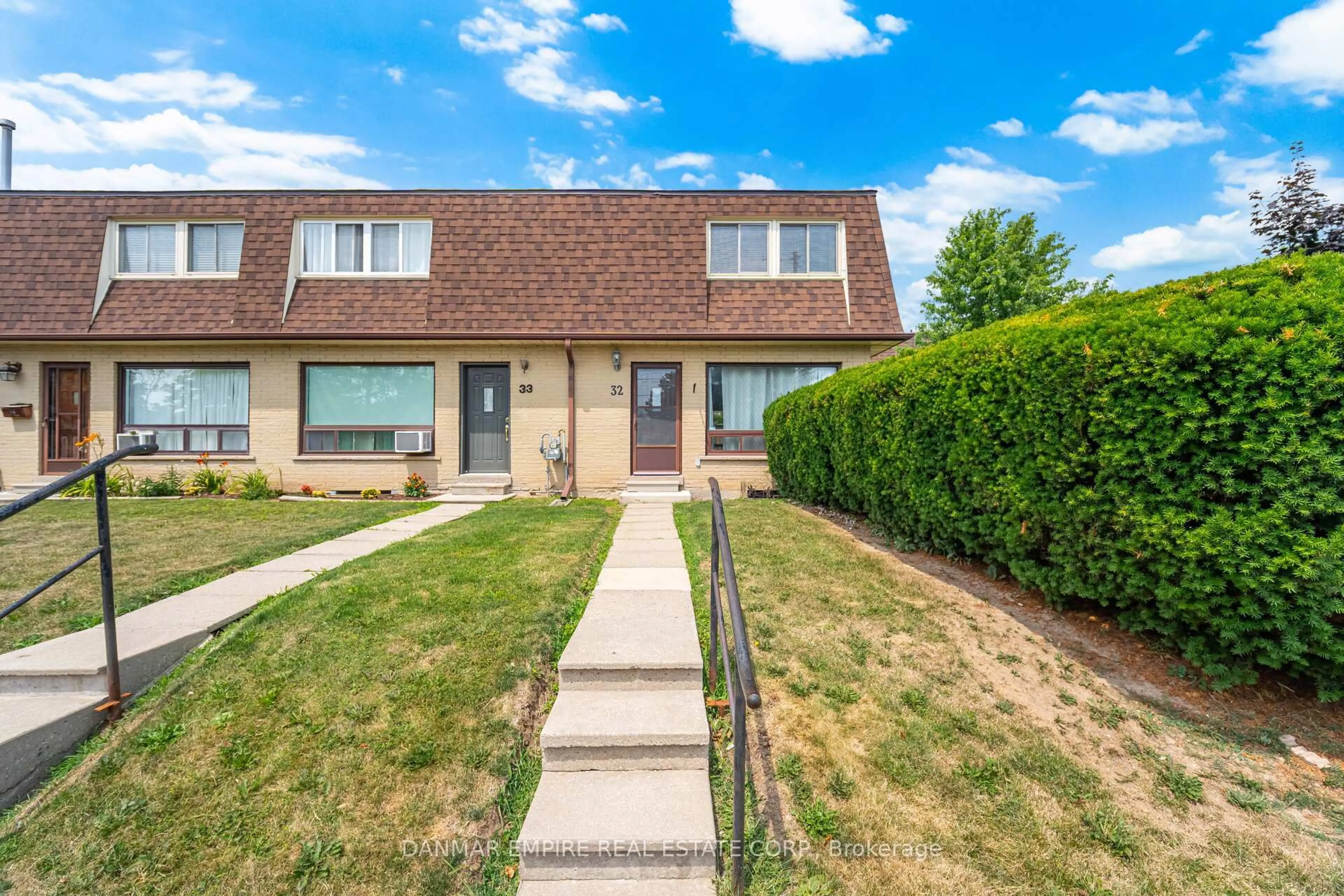 Unknown for 20 Mountainview Rd #32, Halton Hills Ontario L7G 4K3