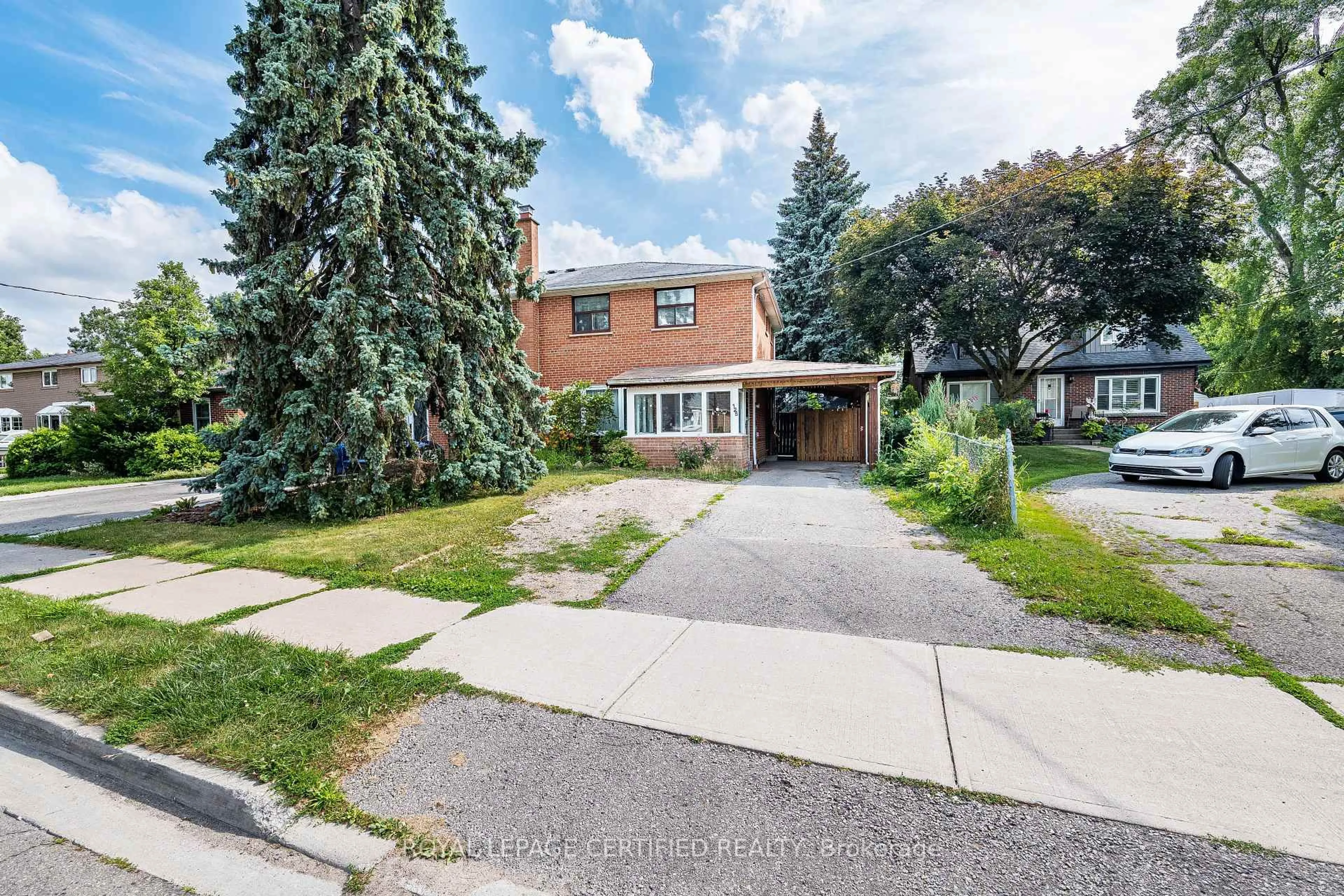 Unknown for 125 Mcmurchy Ave, Brampton Ontario L6Y 1Z1