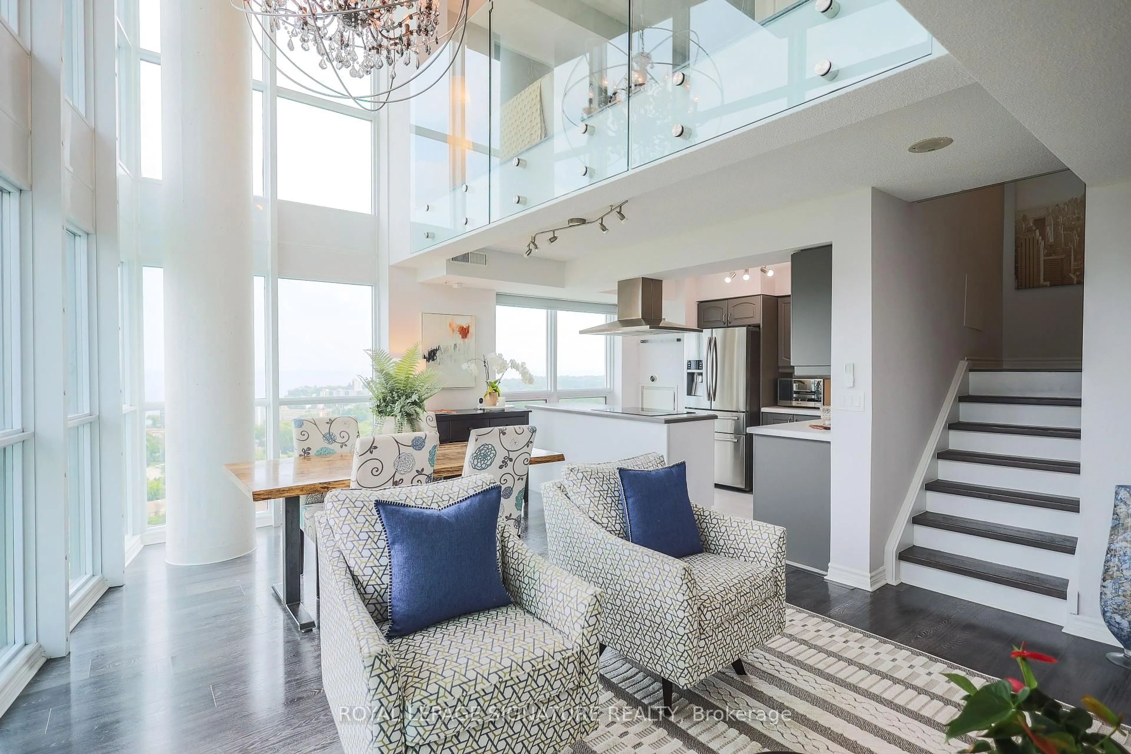 Open concept kitchen, unknown for 155 Legion Rd #2304, Toronto Ontario M8Y 0A7
