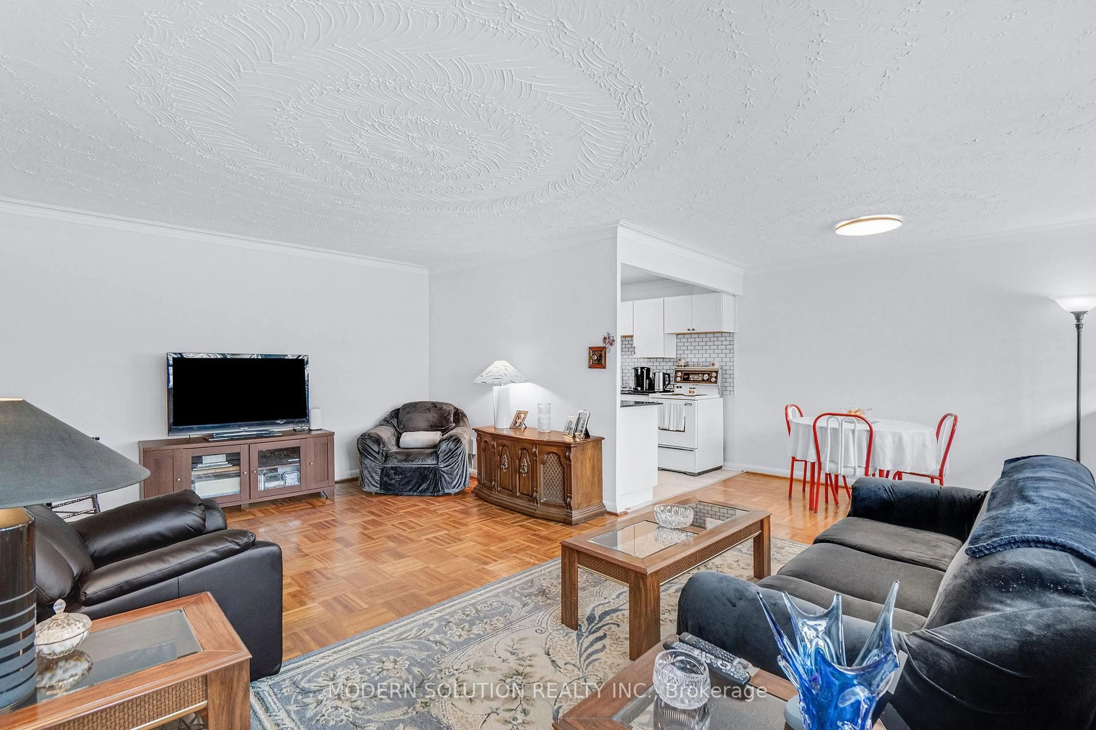 Living room with furniture, unknown for 8 Kinsdale Blvd #1, Toronto Ontario M8Y 1T9