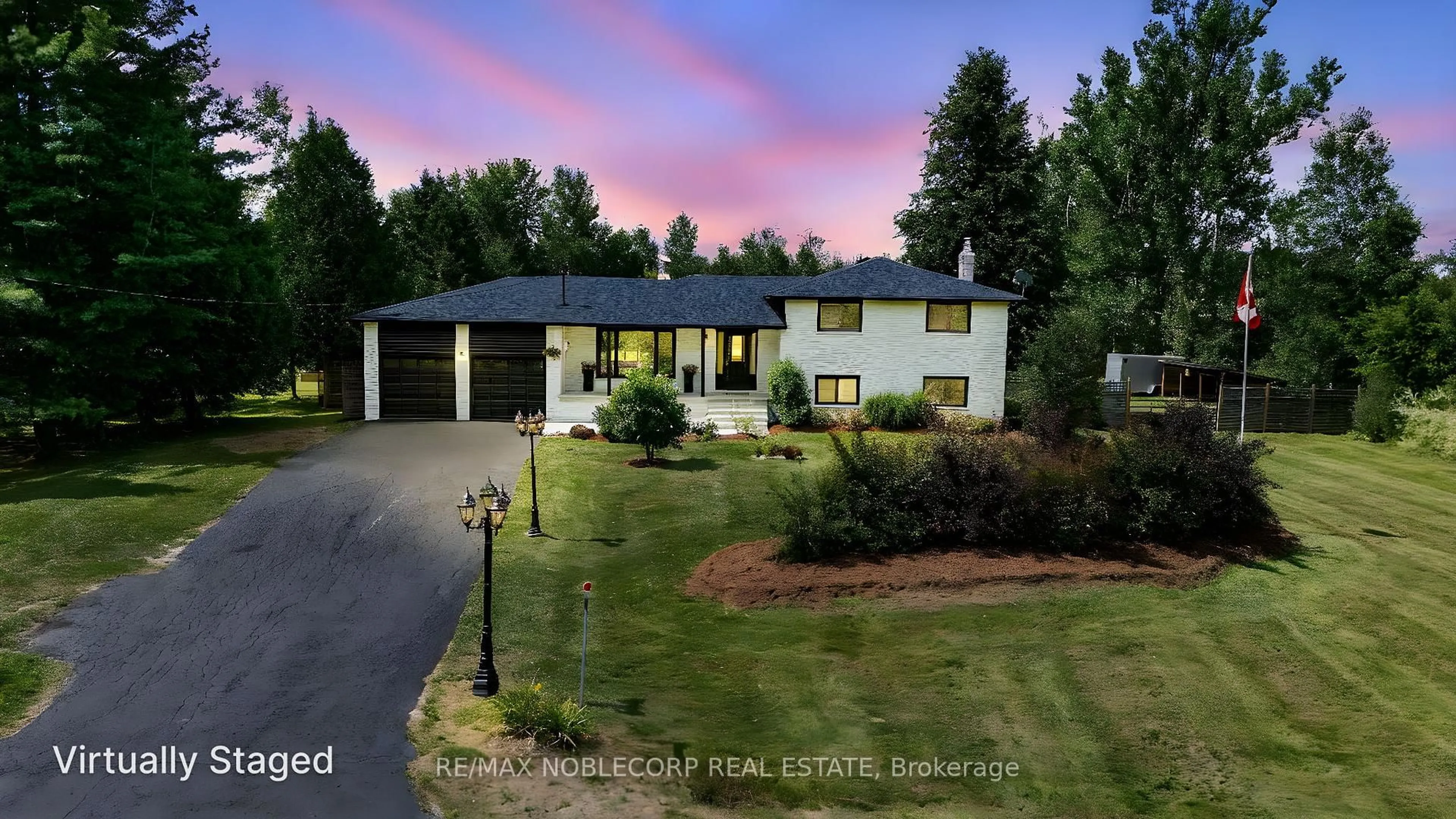 A pic from outside/outdoor area/front of a property/back of a property/a pic from drone, street for 19132 St Andrews Rd, Caledon Ontario L7K 2C7