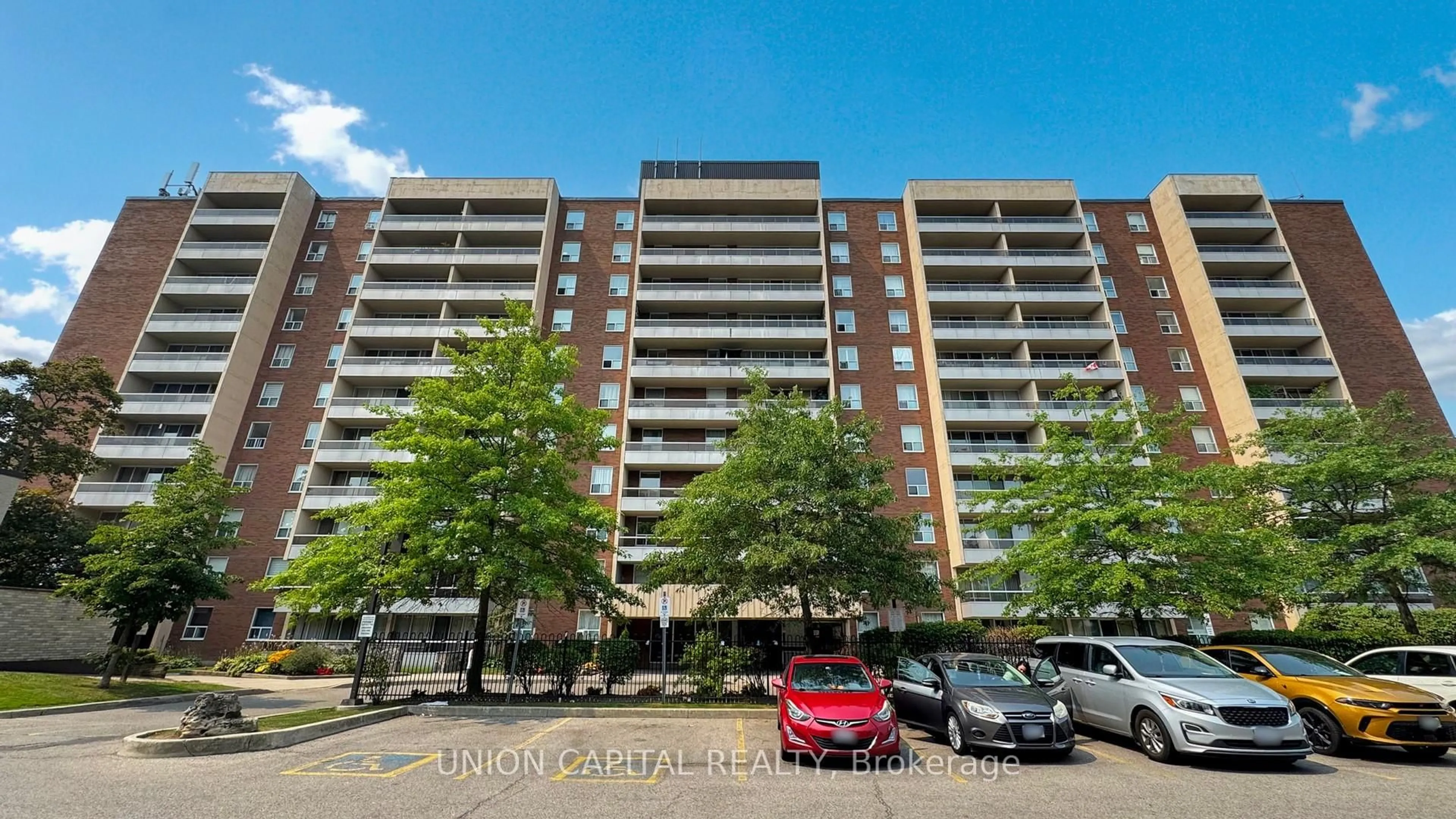 Unknown for 31 Four Winds Dr #913, Toronto Ontario M3J 1K9