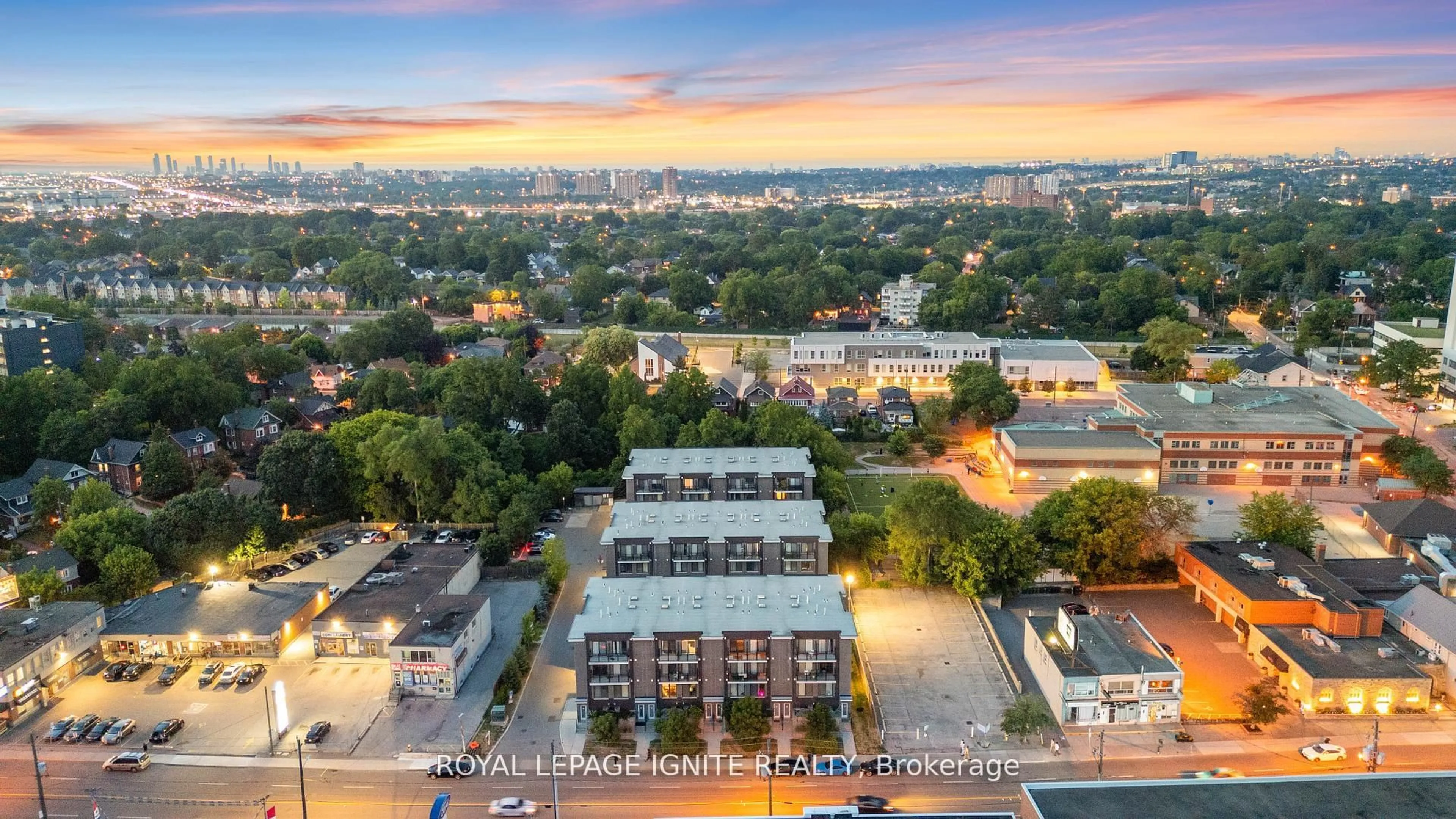 A pic from outside/outdoor area/front of a property/back of a property/a pic from drone, city buildings view from balcony for 2063 Weston Rd #Unit  2, Toronto Ontario M9N 1X7