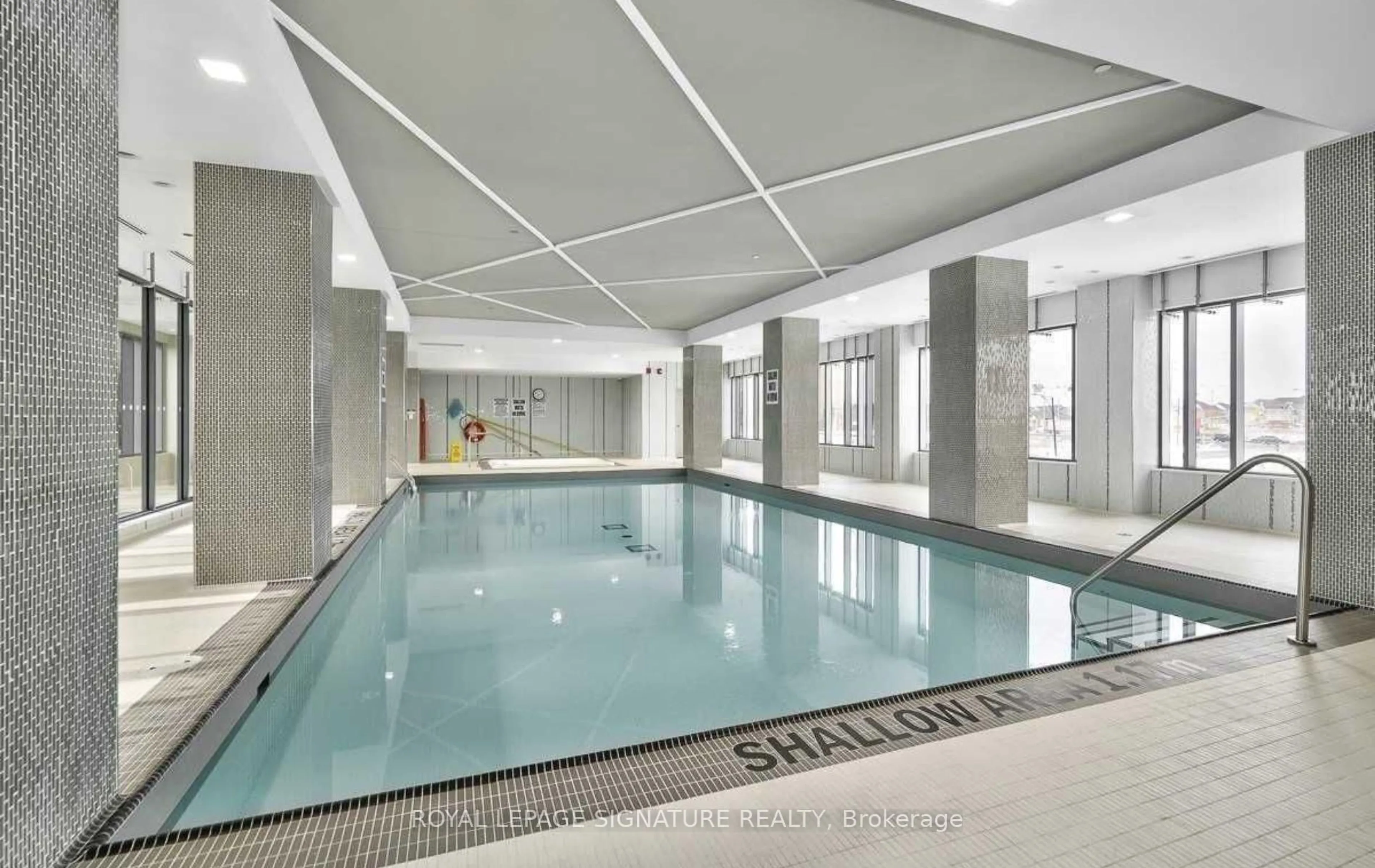 Pool for 5025 Four Springs Ave #2404, Mississauga Ontario L5R 0G5
