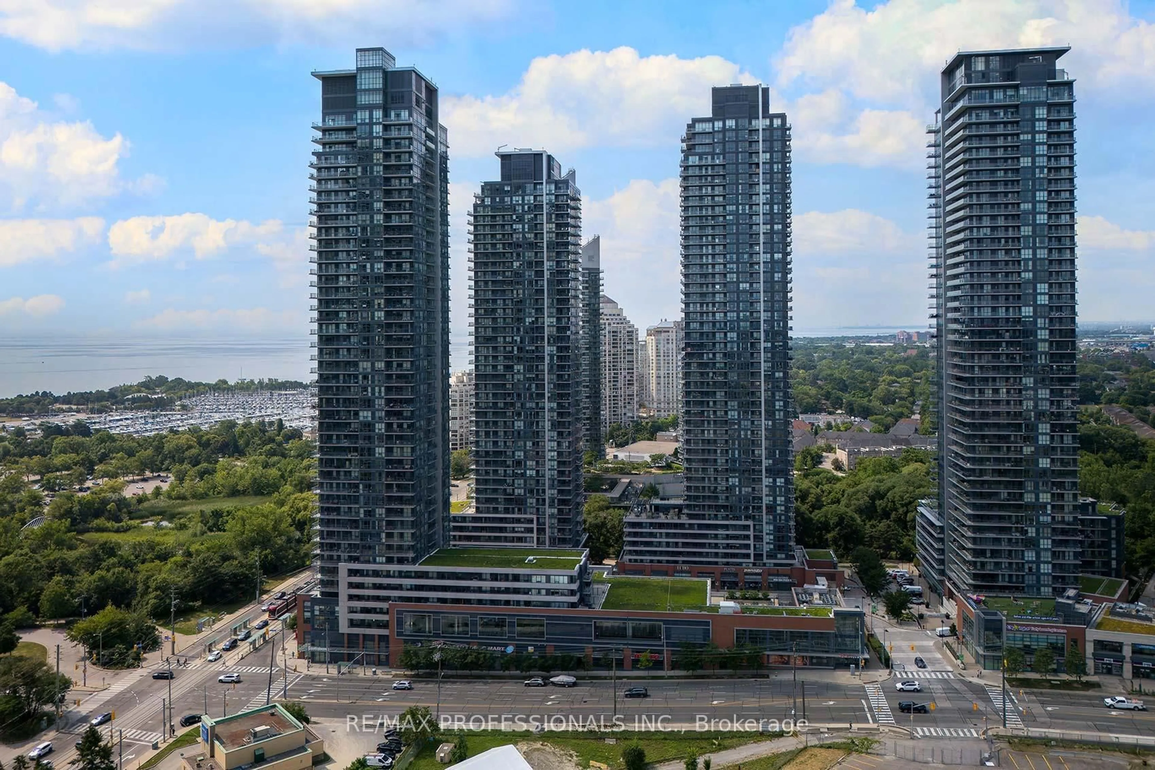 A pic from outside/outdoor area/front of a property/back of a property/a pic from drone, city buildings view from balcony for 2212 Lake Shore Blvd #3009, Toronto Ontario M8V 0C2