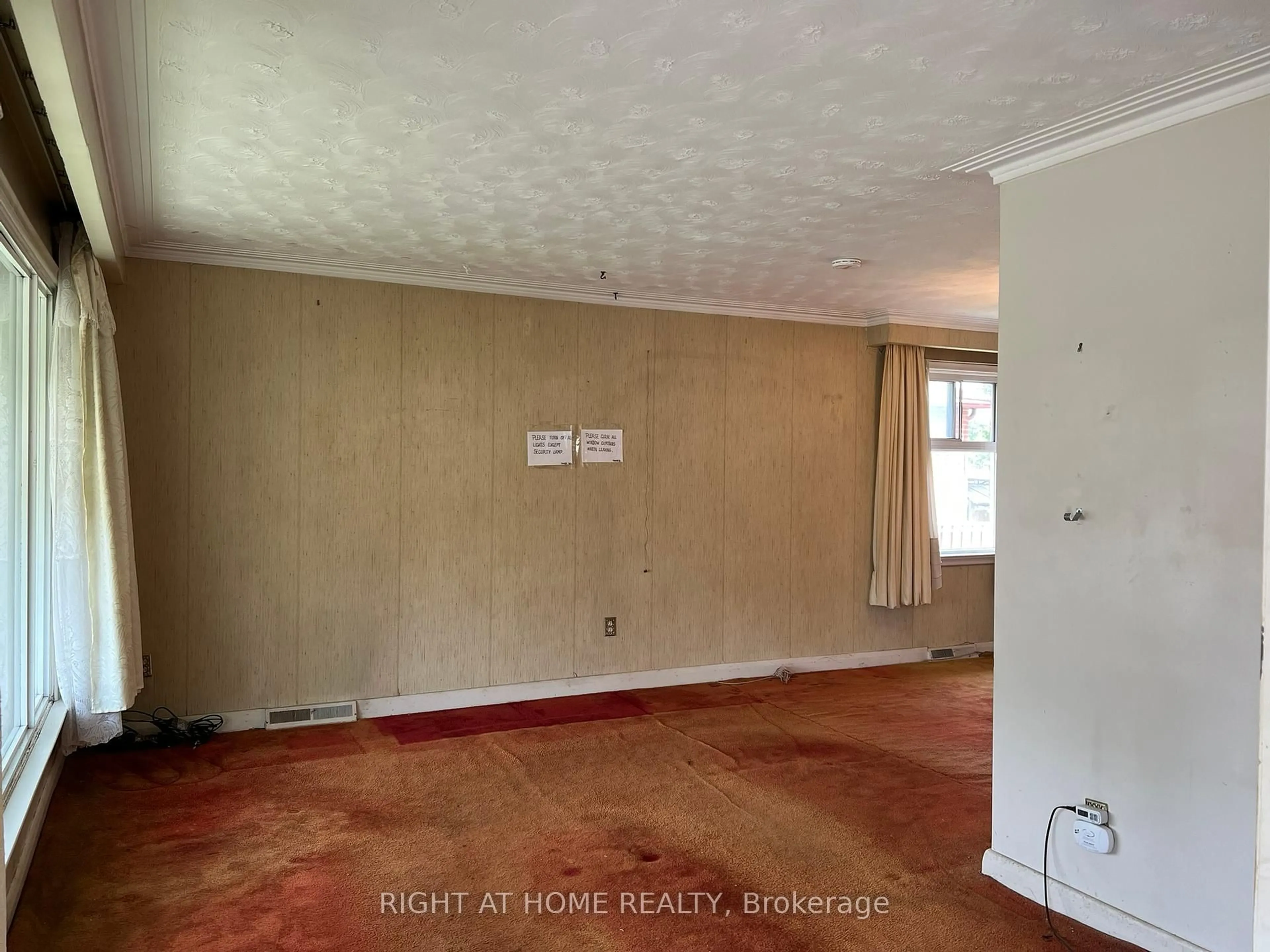 A pic of a room for 25 Heatherglen Rd, Toronto Ontario M9W 4P9