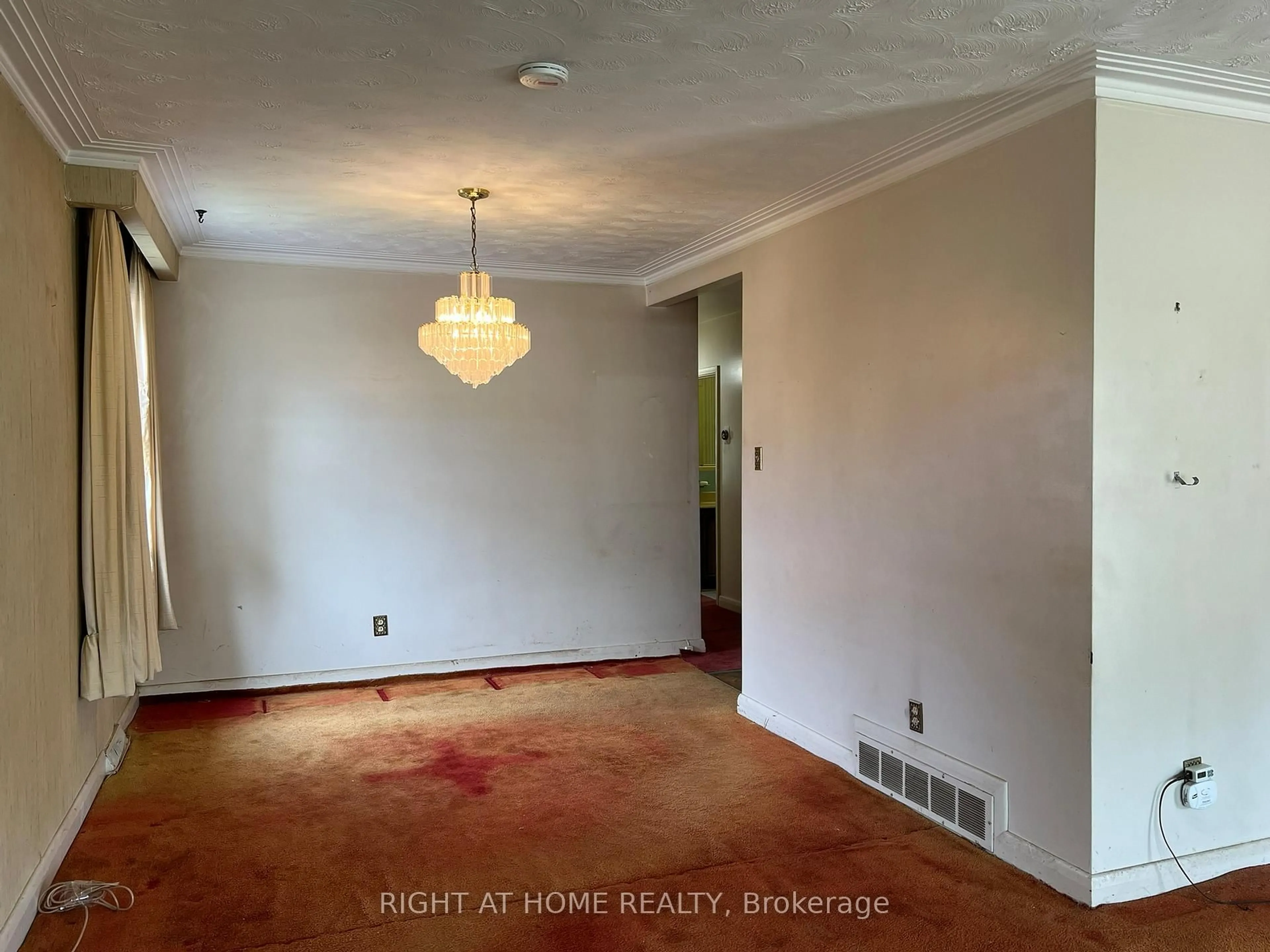 A pic of a room for 25 Heatherglen Rd, Toronto Ontario M9W 4P9
