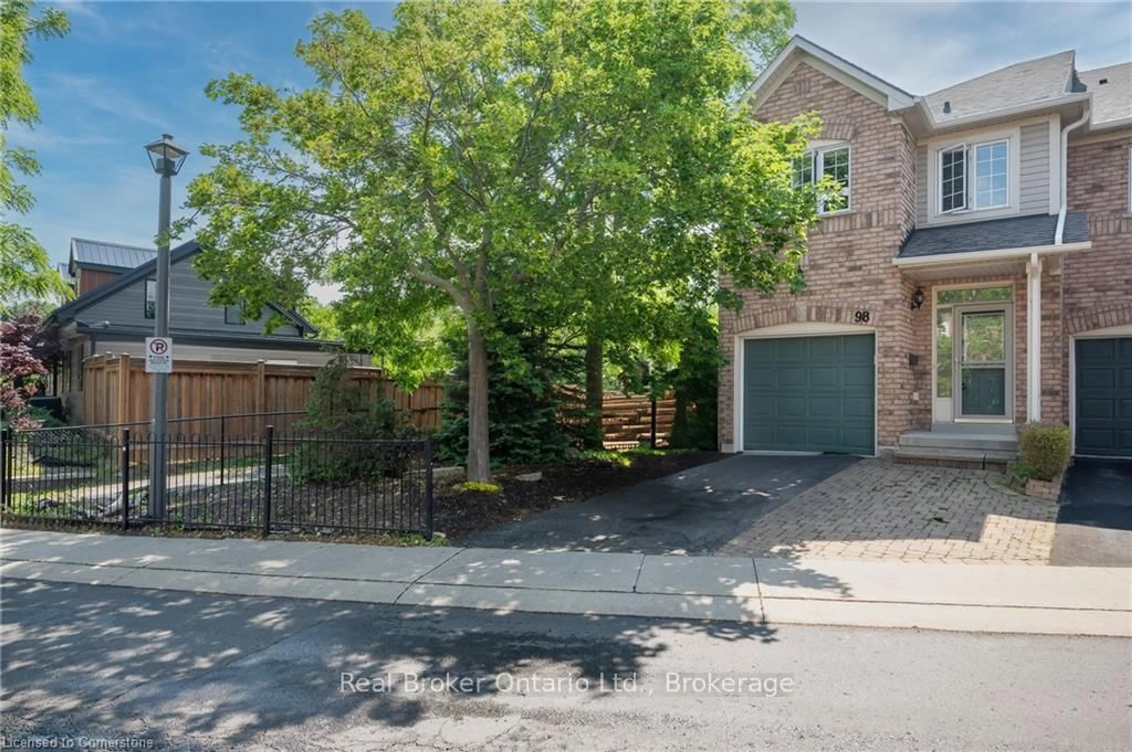 A pic from outside/outdoor area/front of a property/back of a property/a pic from drone, street for 710 Spring Gardens Rd #98, Burlington Ontario L7T 4K7