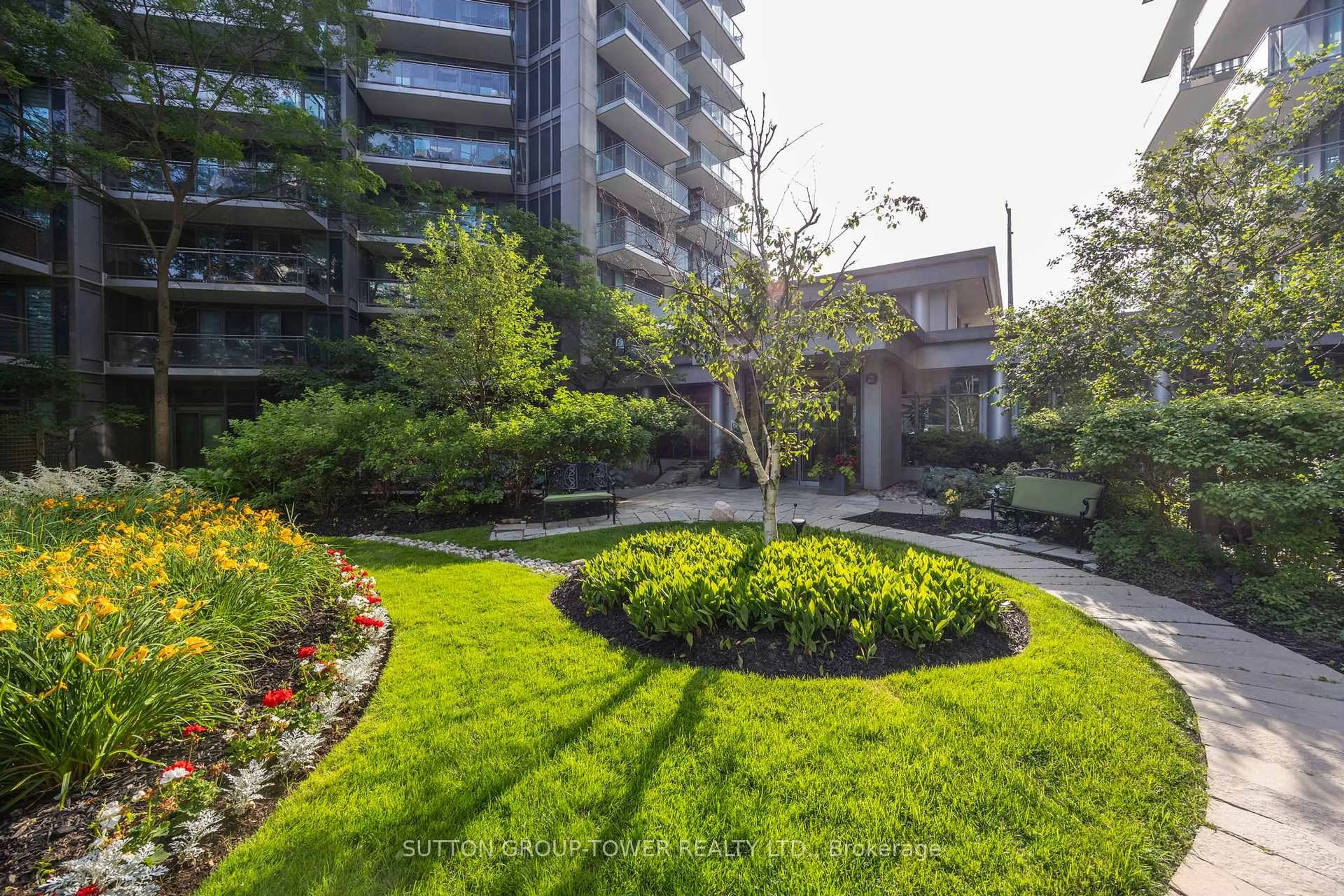 Patio, unknown for 2121 Lake Shore Blvd #Suite 2205, Toronto Ontario M8V 4E9