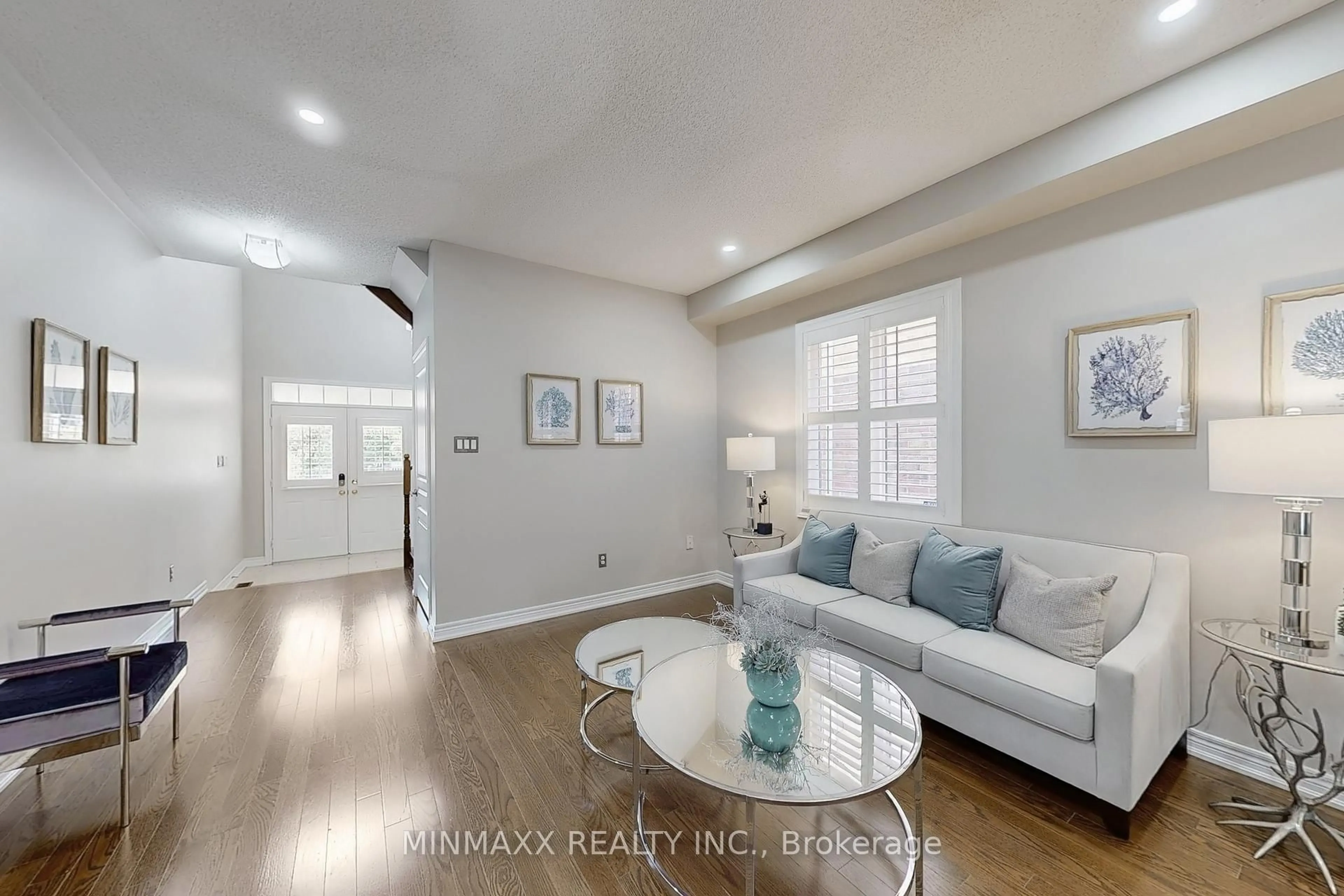 Living room with furniture, unknown for 266 Weston Dr, Milton Ontario L9T 0T5