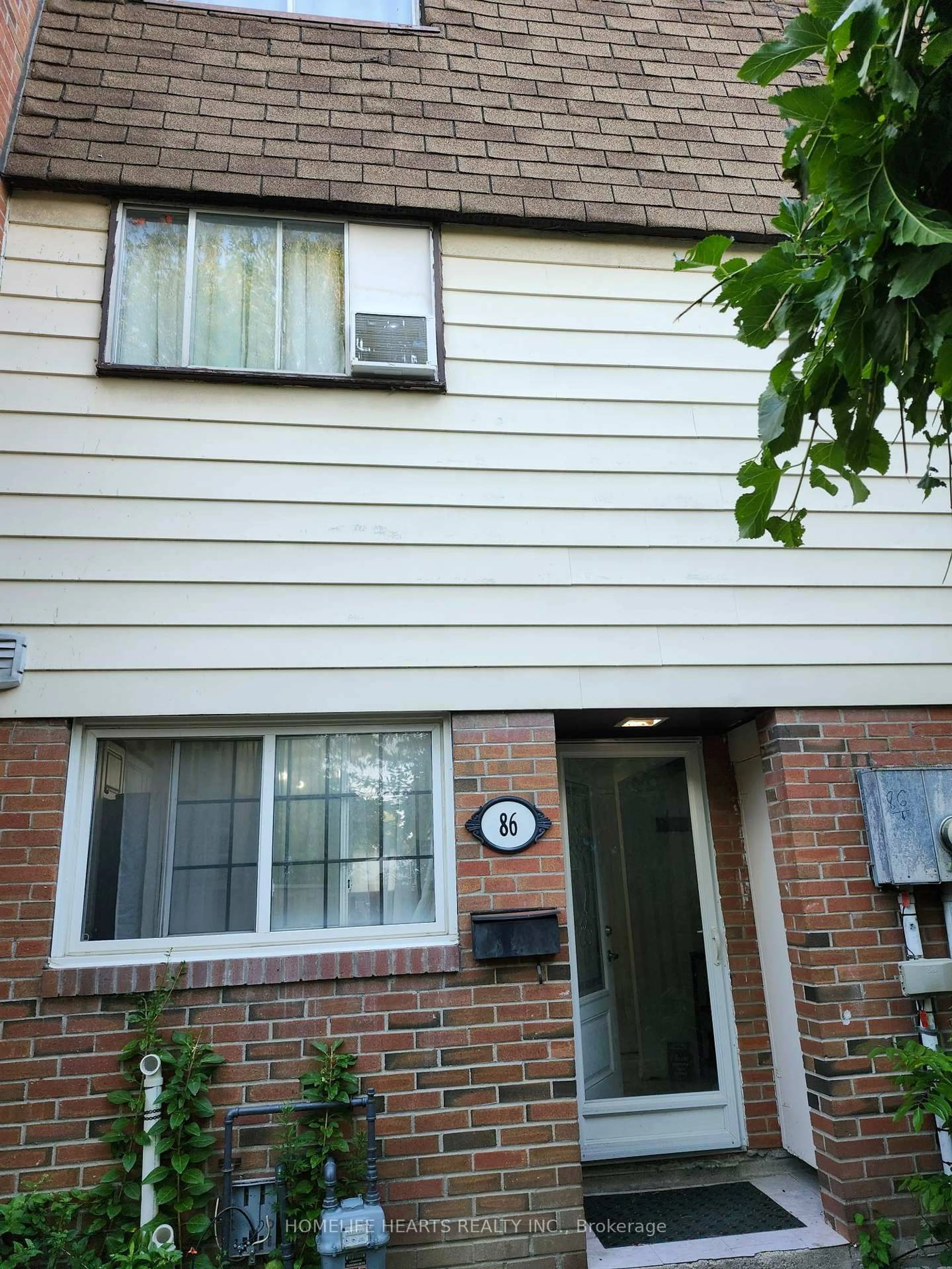 Home with vinyl exterior material, street for 180 Mississauga Valley Blvd #86, Mississauga Ontario L5A 3M2