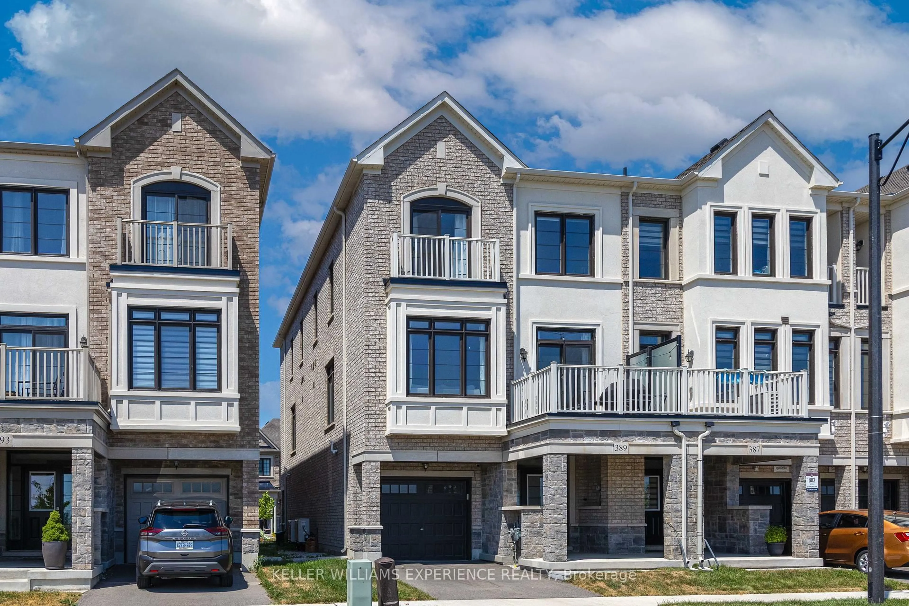 Home with brick exterior material, street for 389 Thimbleweed Crt, Milton Ontario L9E 1T3