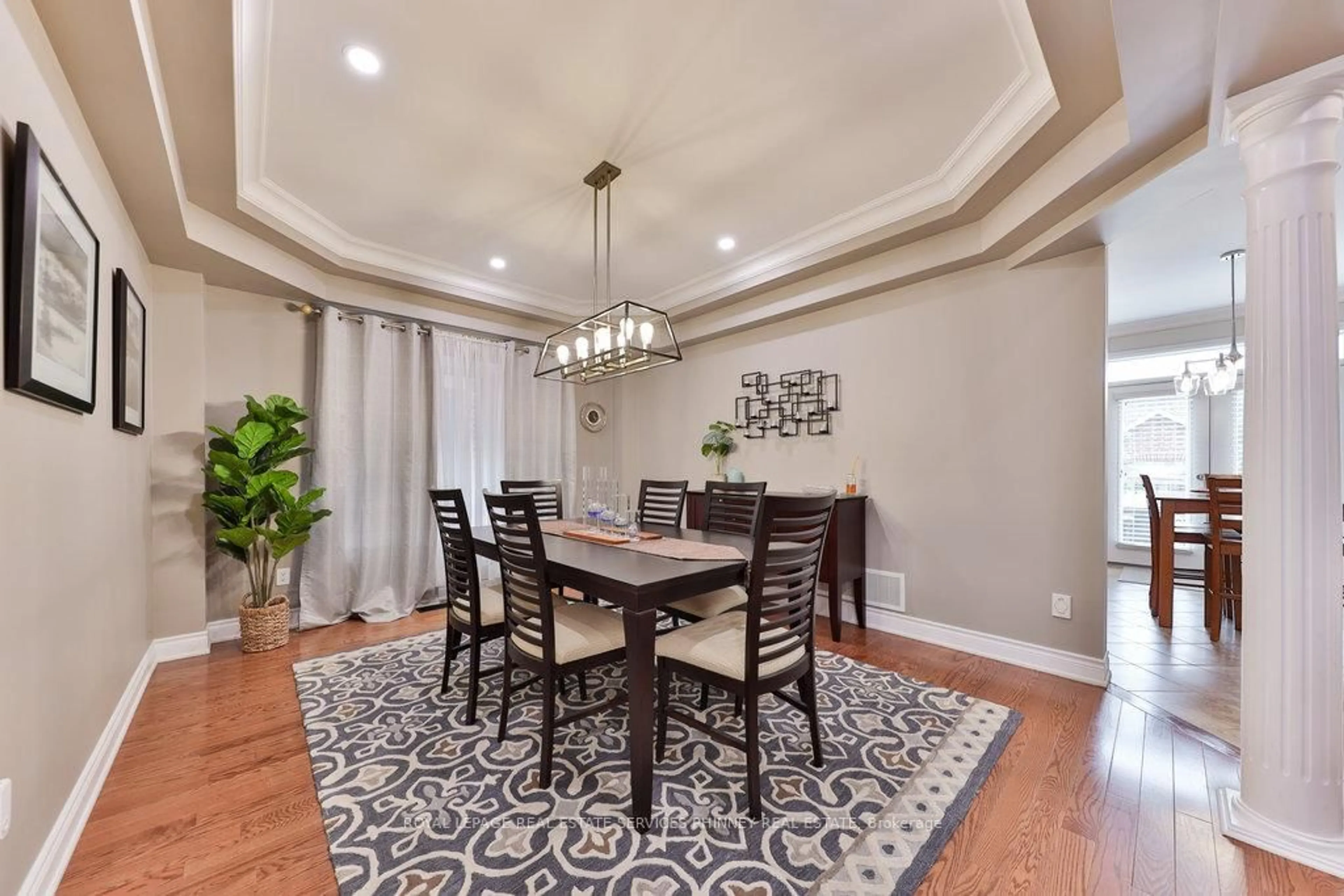 Dining room, unknown for 3260 Ribble Cres, Oakville Ontario L6M 0B1