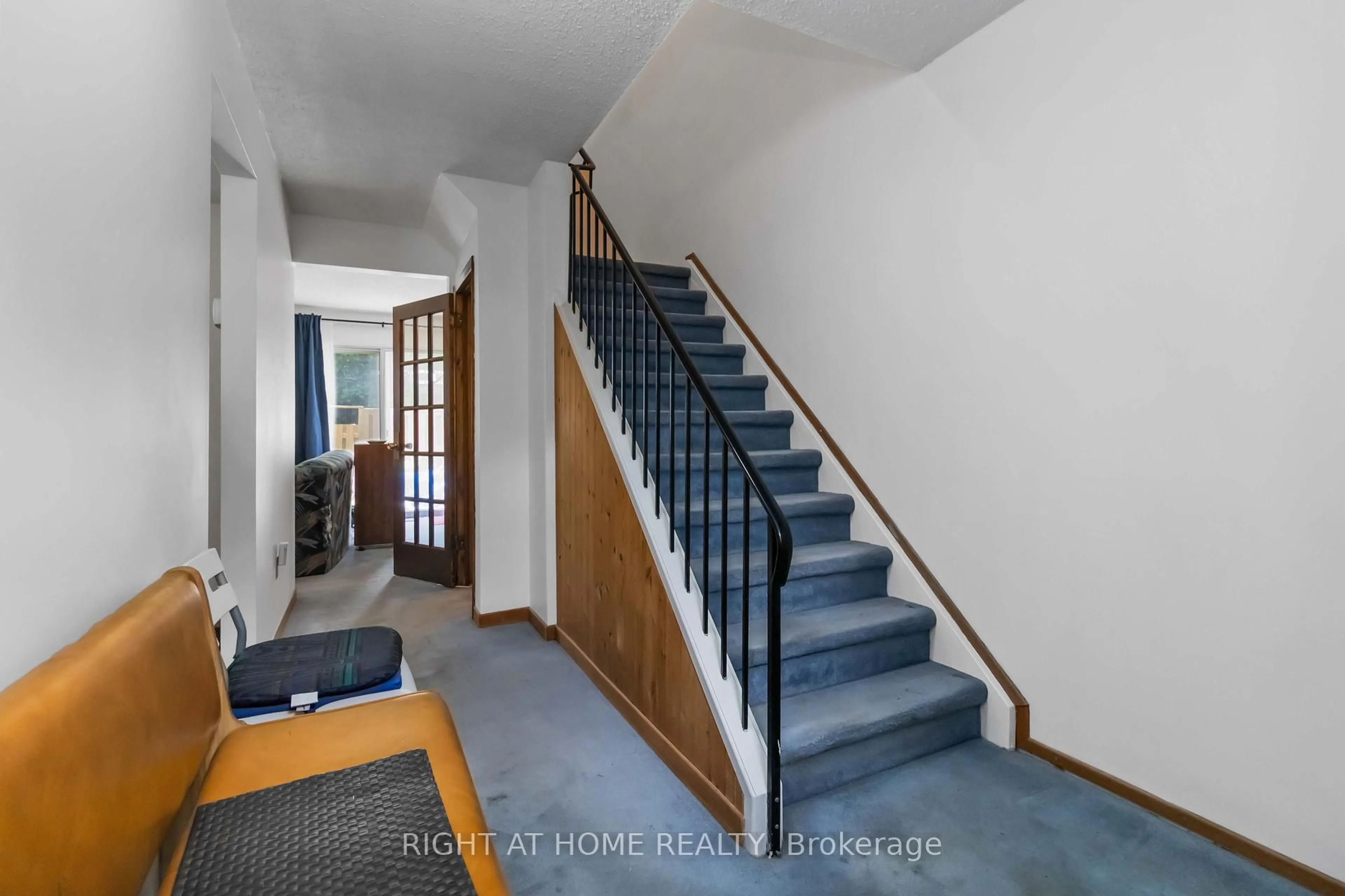 Unknown for 1050 Shawnmarr Rd #54, Mississauga Ontario L5H 3V1