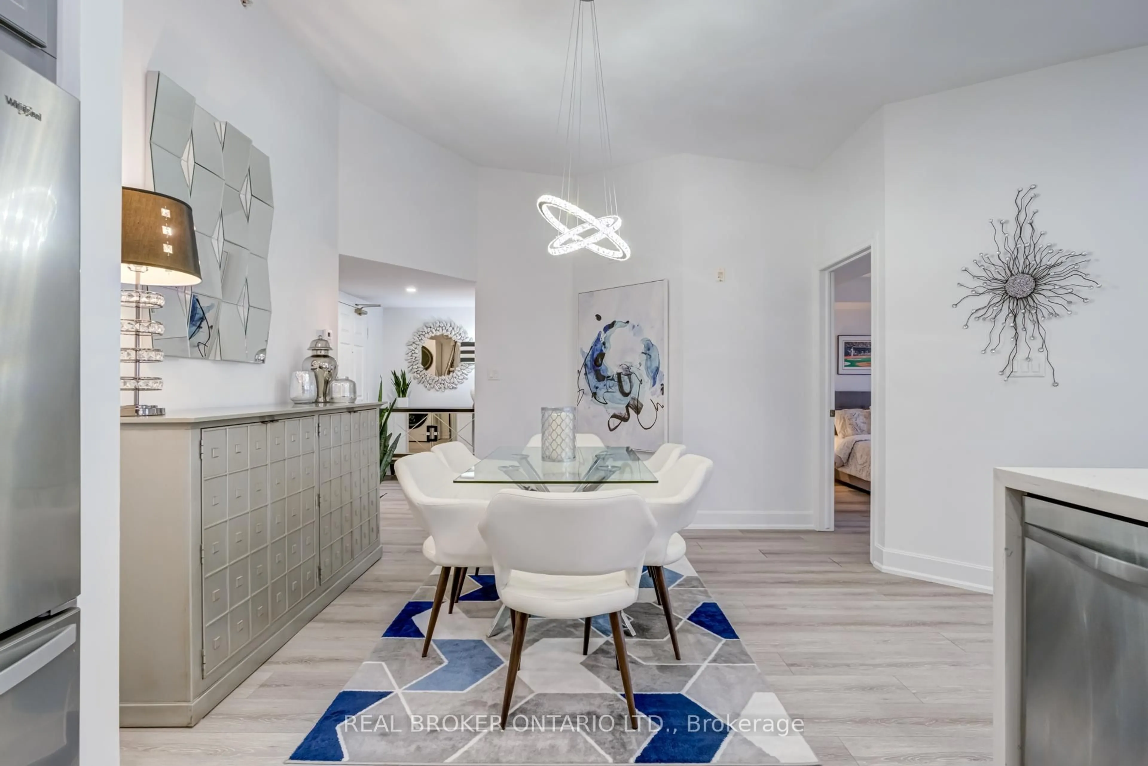 Dining room, unknown for 1460 Bishops Gate #413, Oakville Ontario L6M 4N5