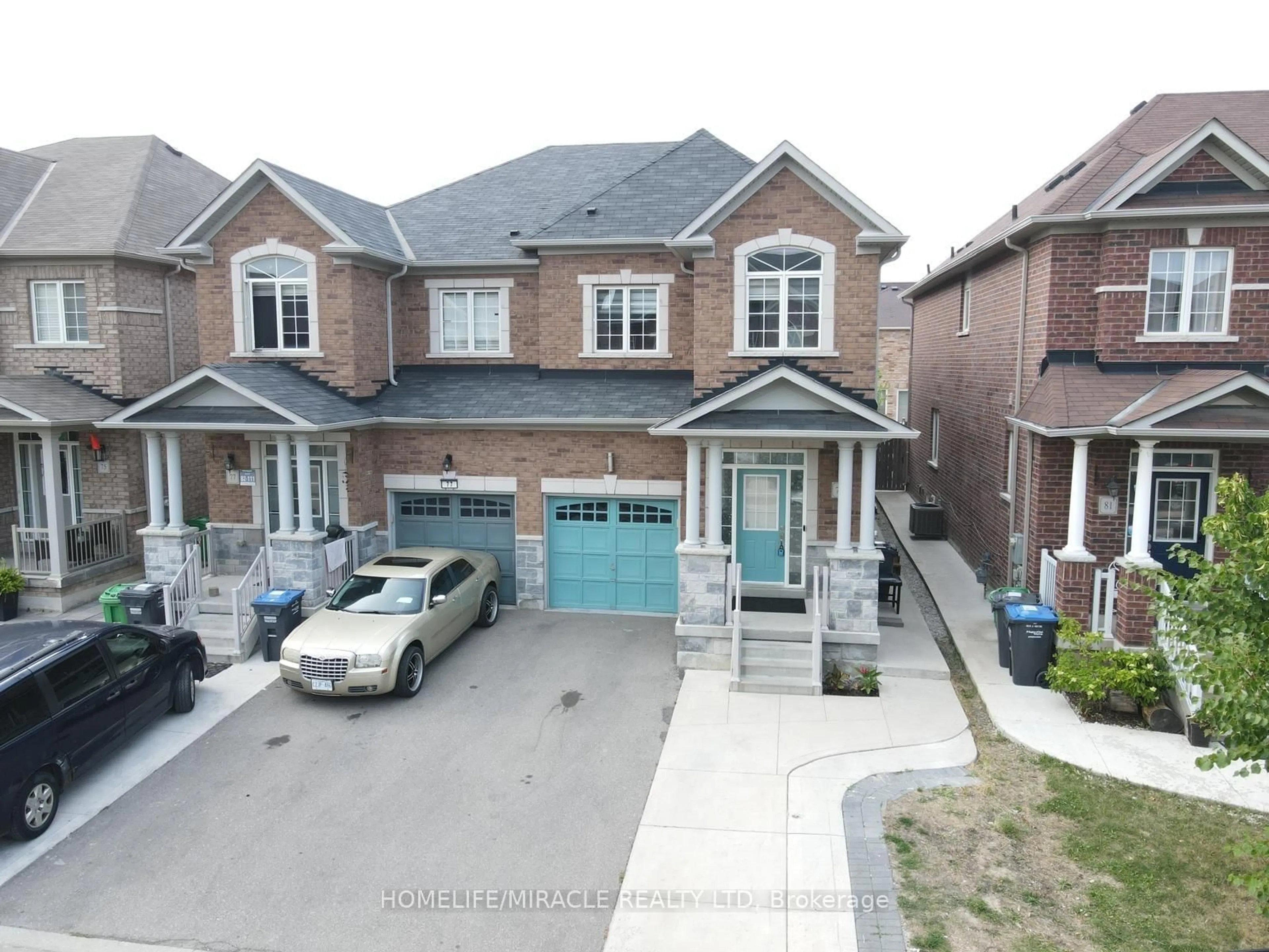 A pic from outside/outdoor area/front of a property/back of a property/a pic from drone, street for 79 Lesabre Cres, Brampton Ontario L6P 3Z9
