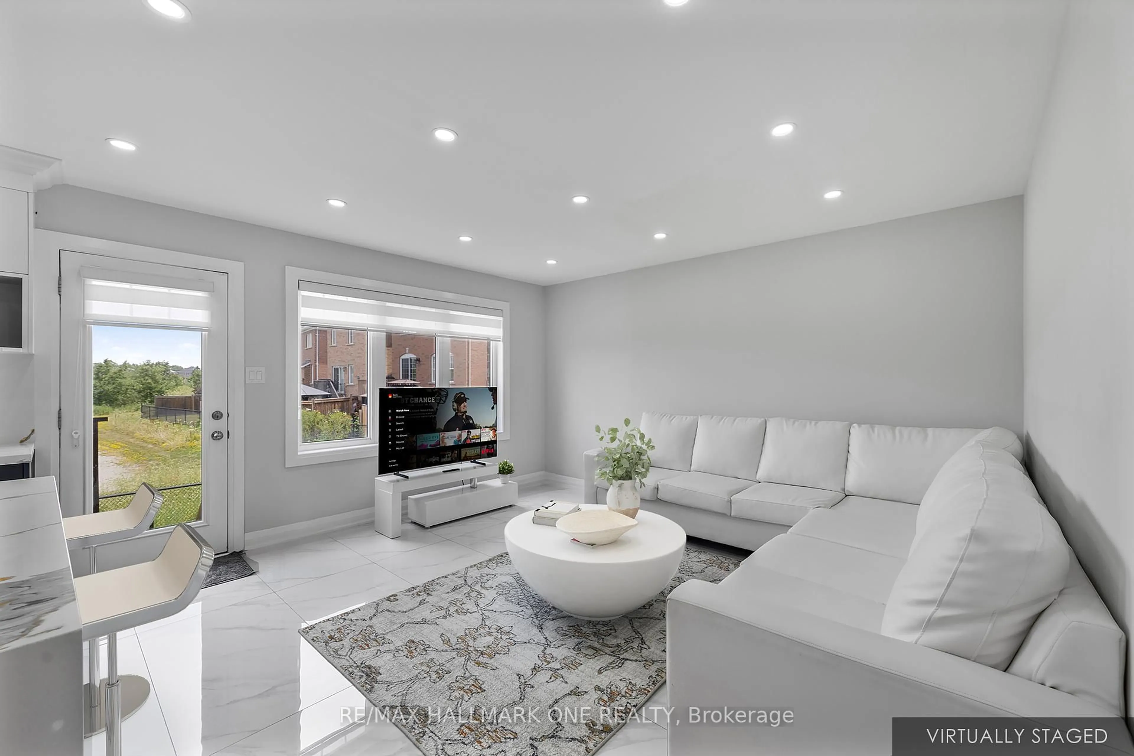 Living room with furniture, unknown for 193 Robert Parkinson Dr, Brampton Ontario L7A 0G3