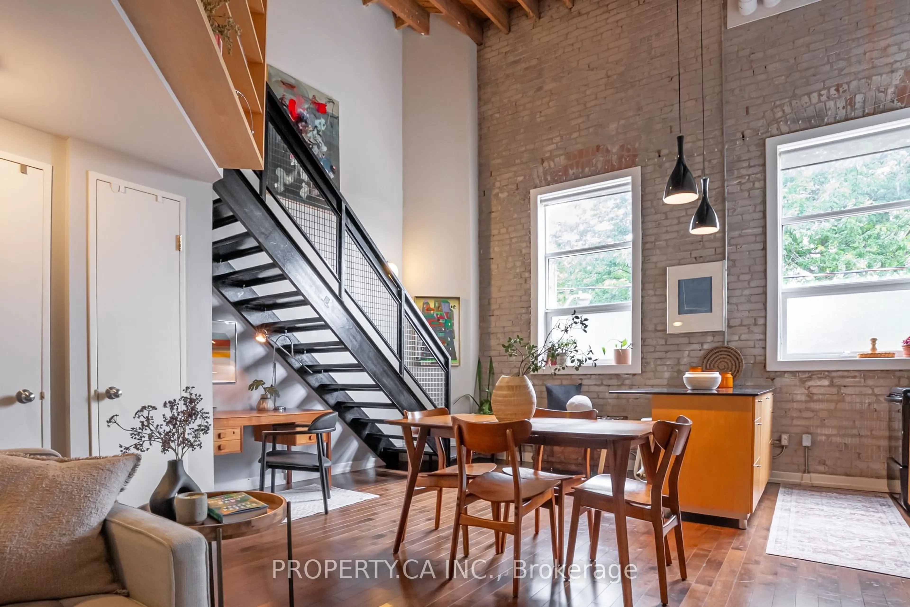 Unknown for 27 Brock Ave #203, Toronto Ontario M6K 2K9
