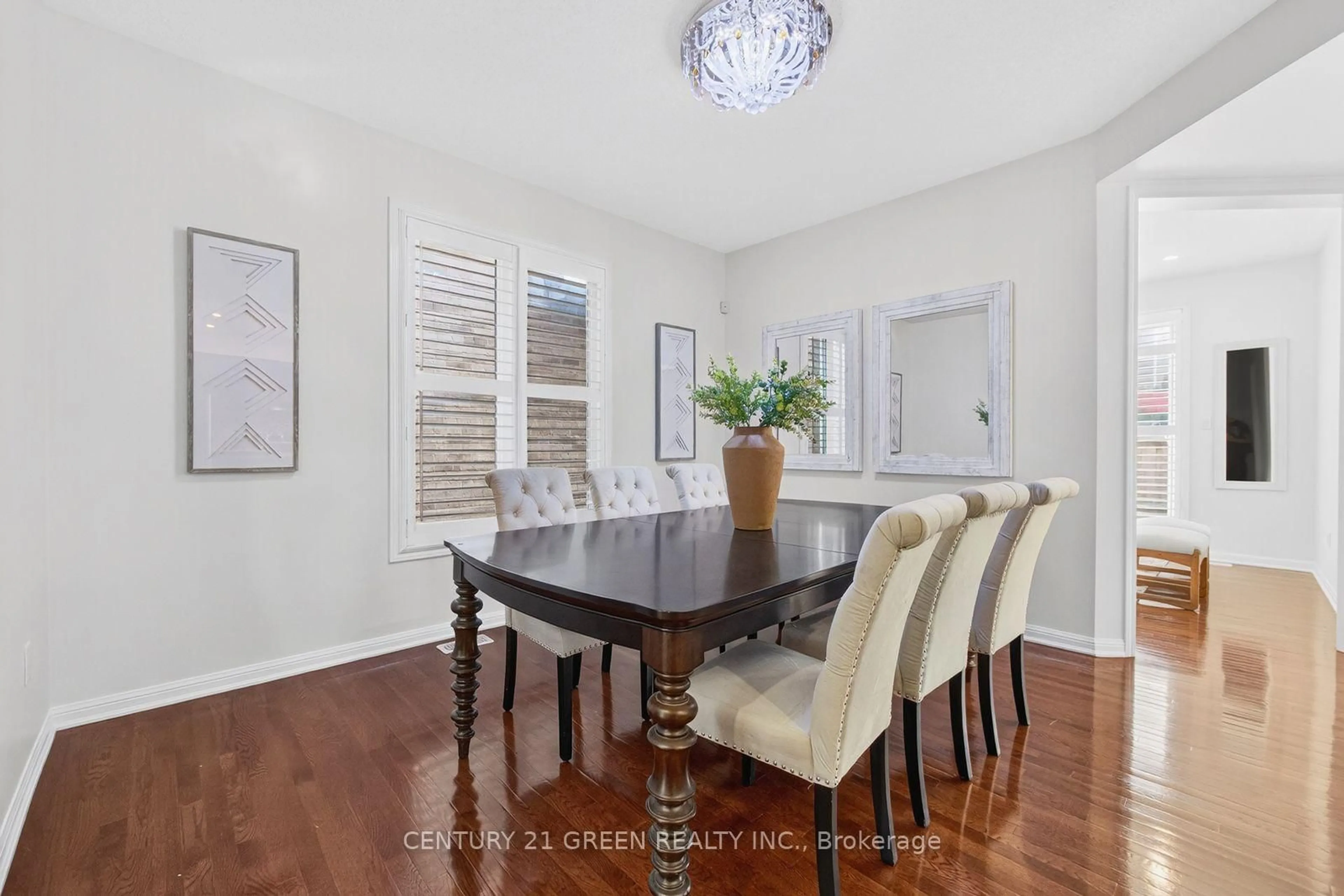 Dining room, unknown for 936 Rigo Crossing, Milton Ontario L9T 8C6