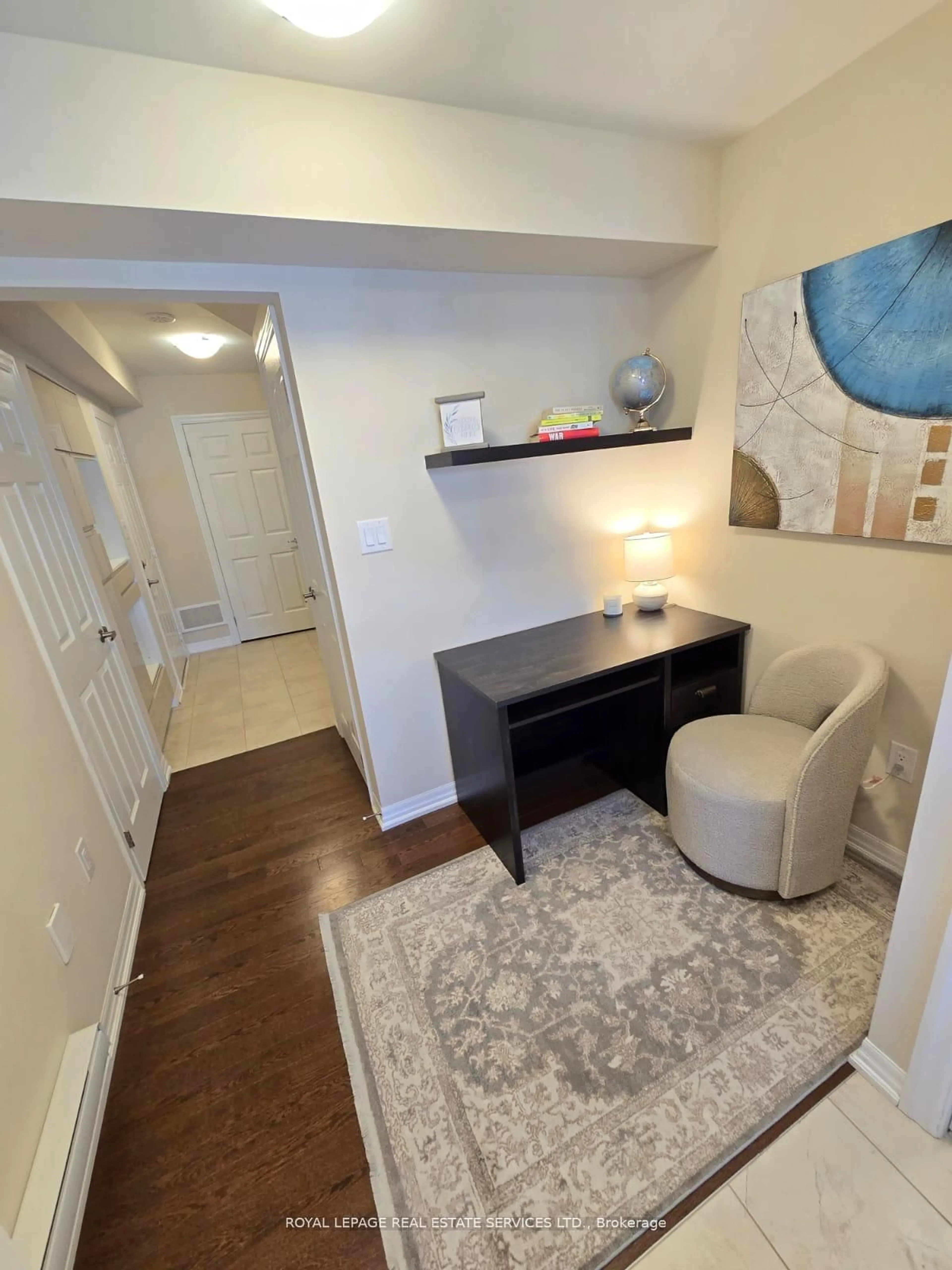 A pic of a room for 1234 Rose Way, Milton Ontario L9E 1L9