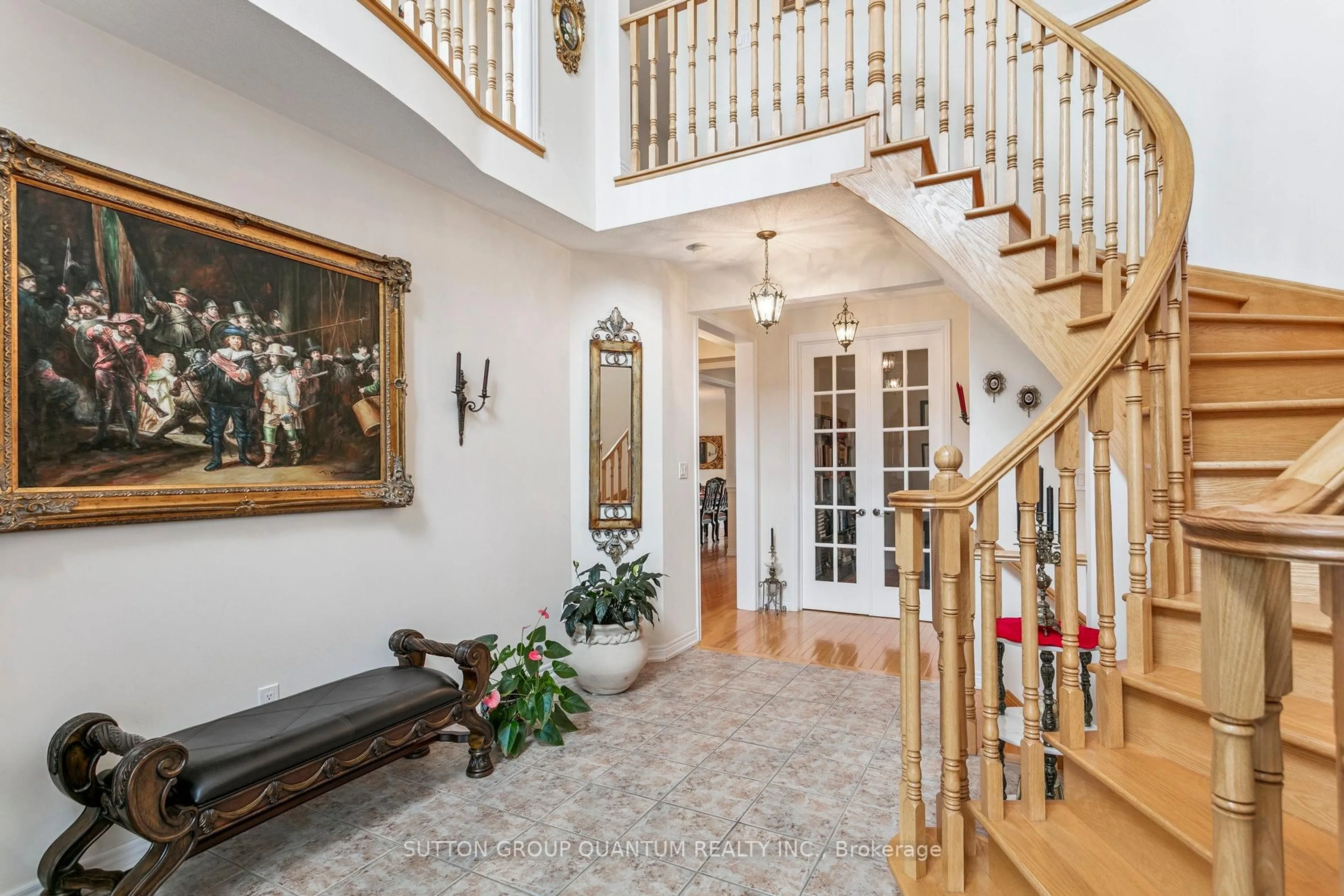 Indoor foyer for 17 Island Grve, Brampton Ontario L6X 0W6