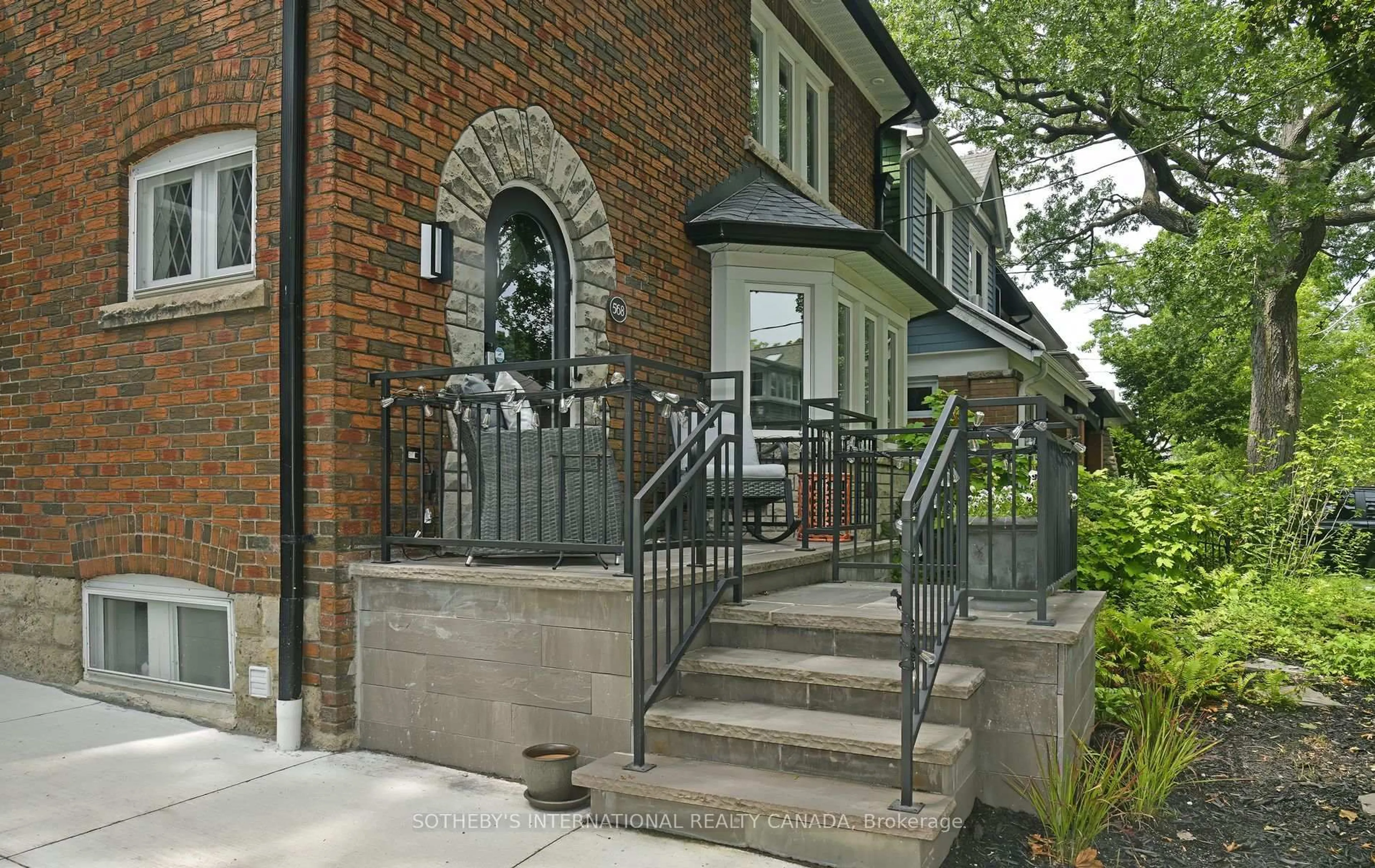 Unknown for 568 Windermere Ave, Toronto Ontario M6S 3L6