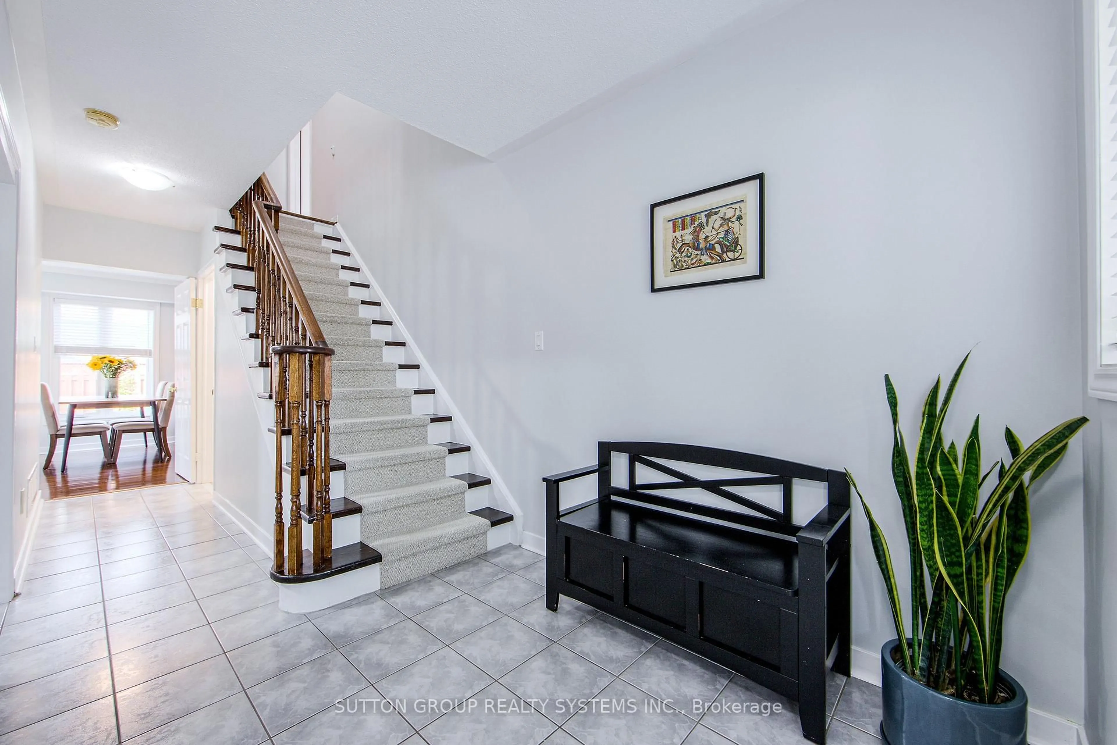 Unknown for 2250 Pell Cres, Oakville Ontario L6M 3T6