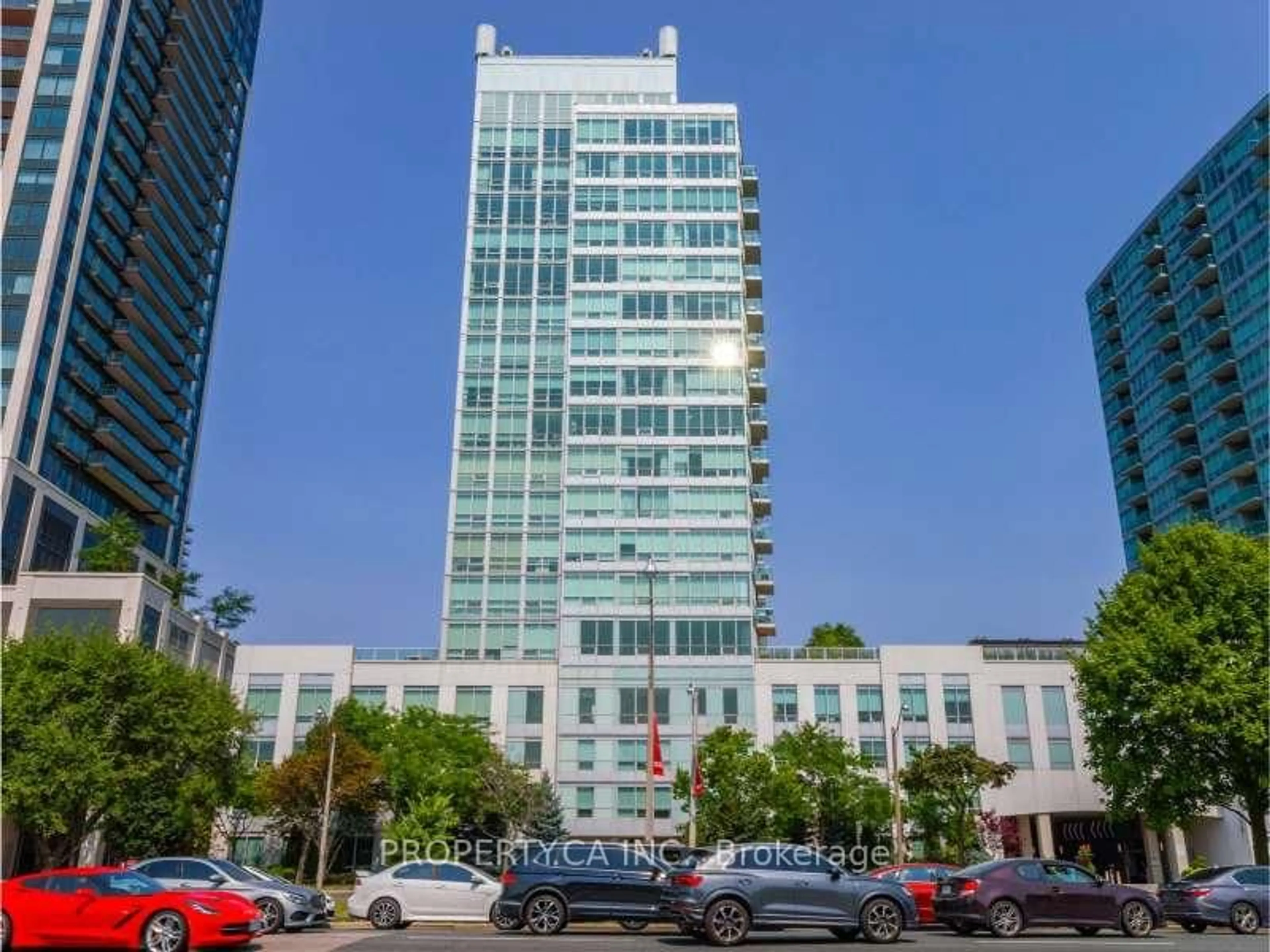 Indoor foyer for 1910 Lake Shore Blvd #503, Toronto Ontario M6S 1A2