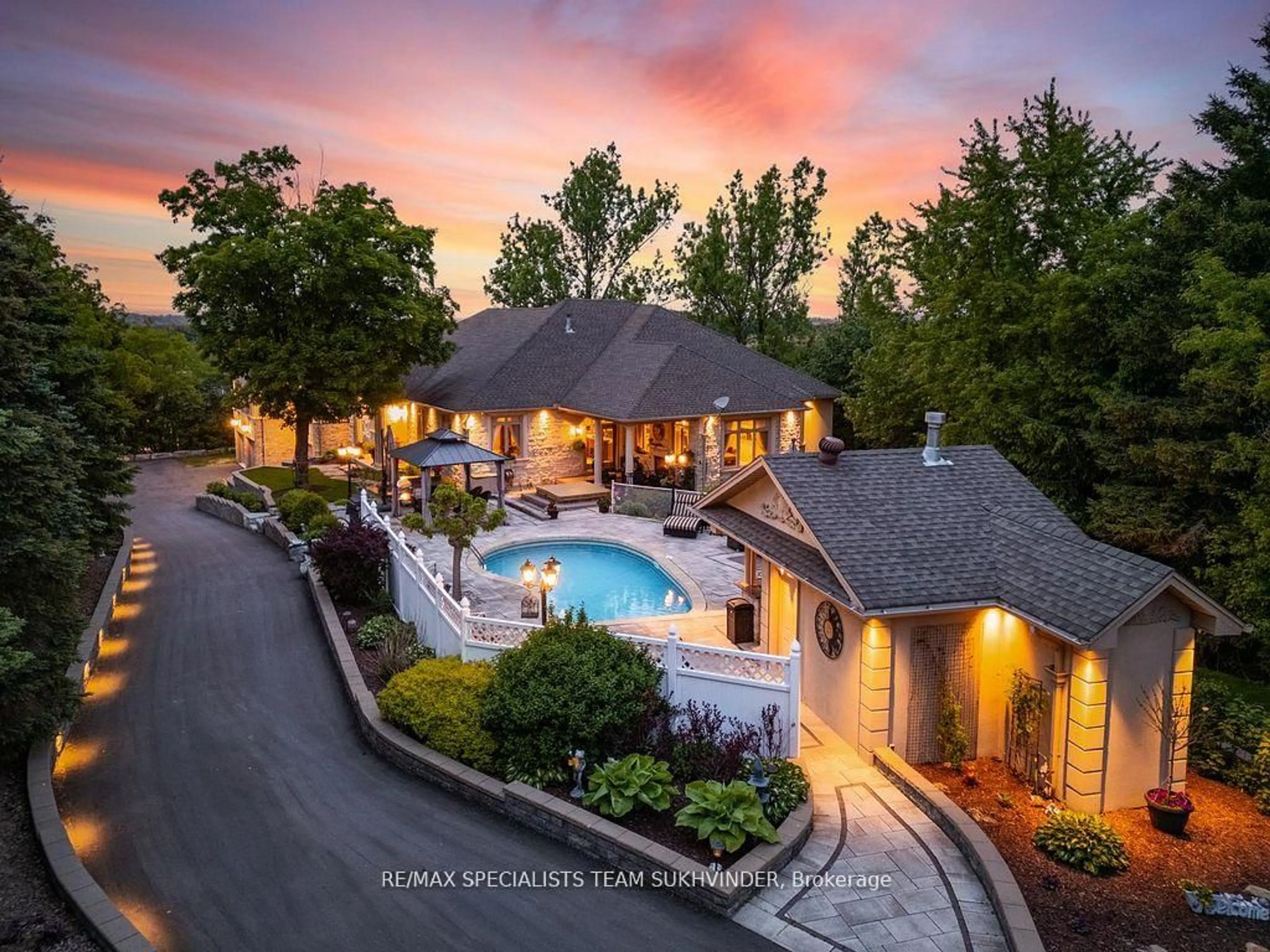 A pic from outside/outdoor area/front of a property/back of a property/a pic from drone, mountain view for 16609 Mount Wolfe Rd, Caledon Ontario L7E 3P6