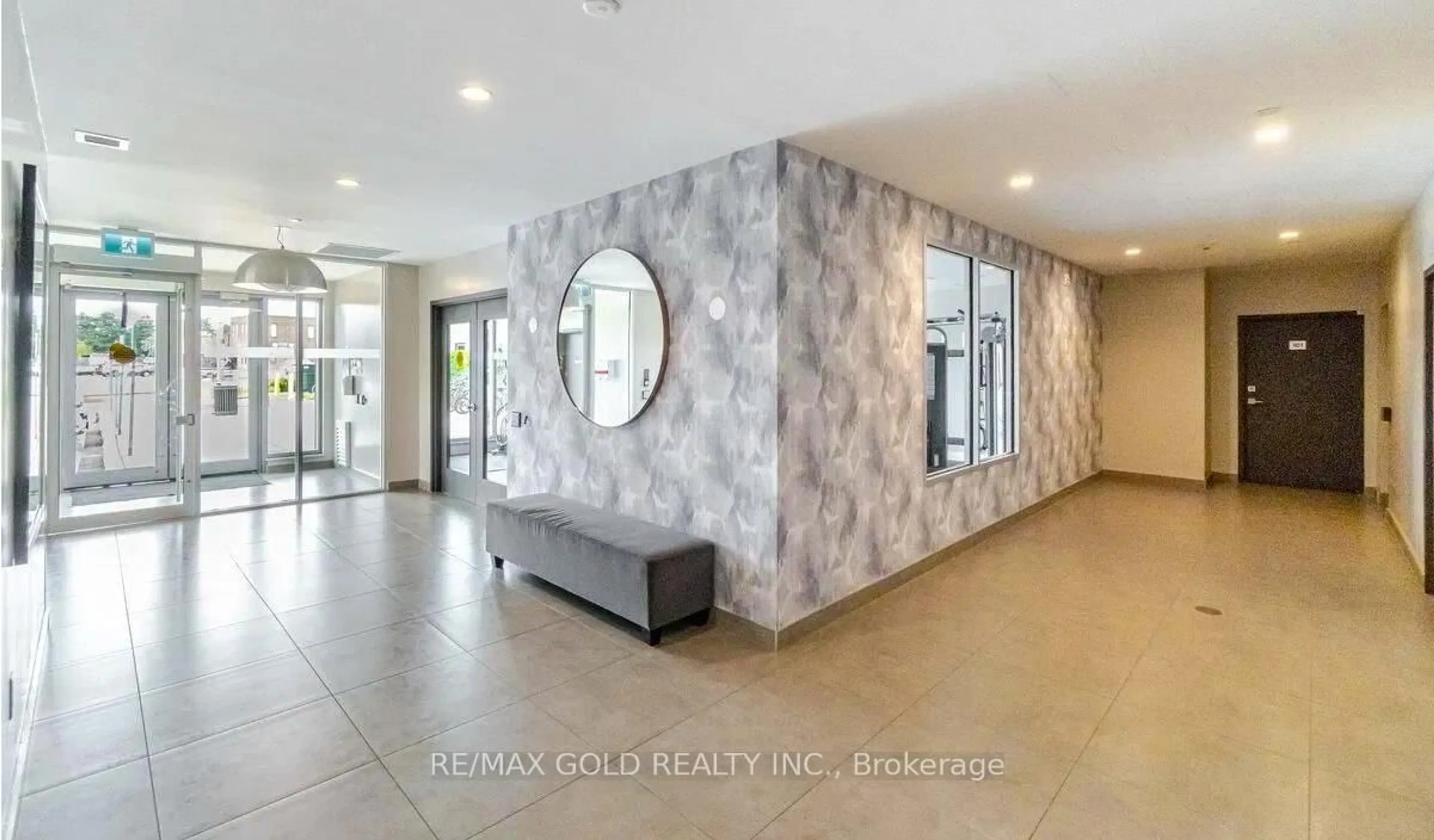 Unknown for 716 Main St, Milton Ontario L9T 3P6