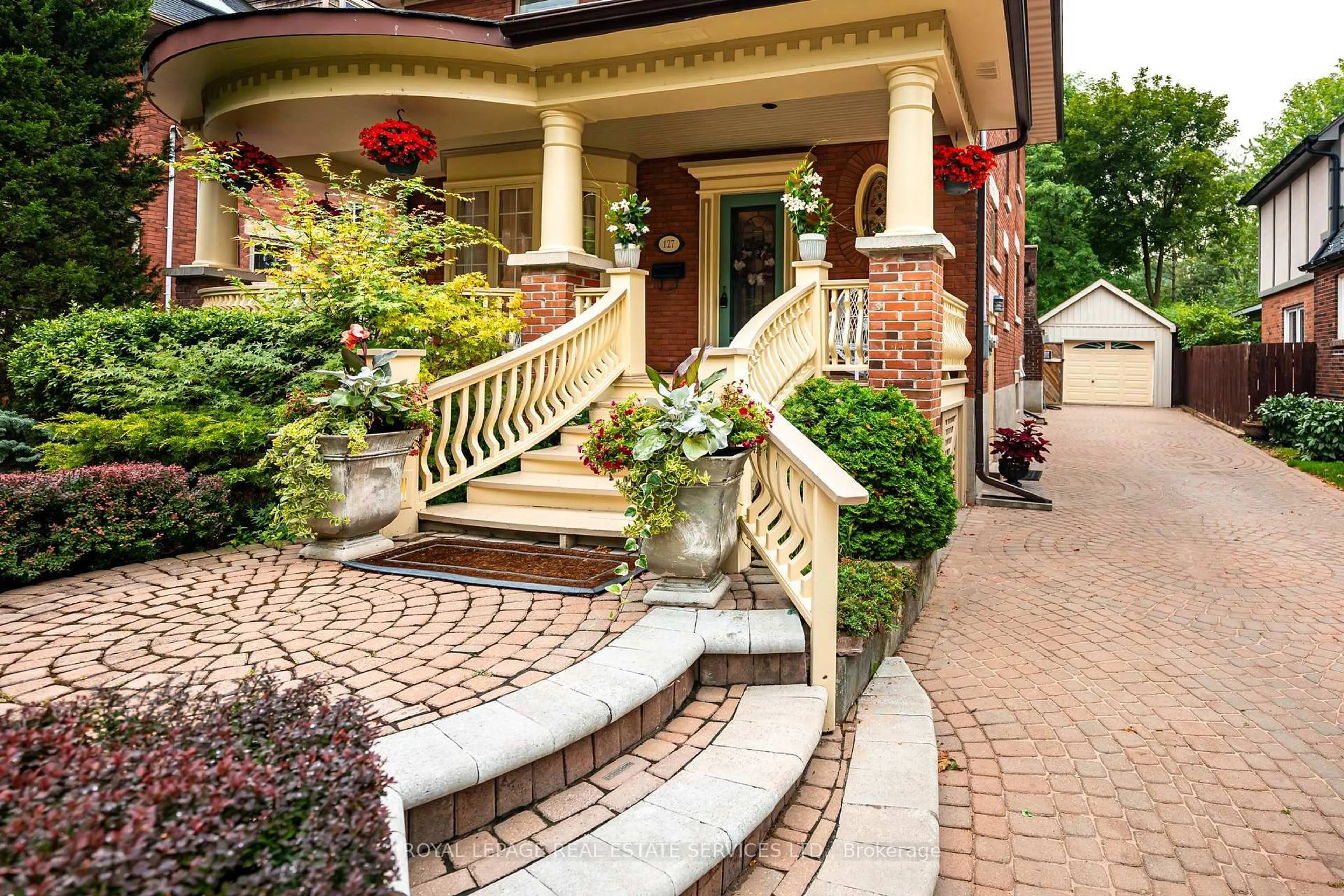 Home with brick exterior material, street for 127 Elizabeth St, Brampton Ontario L6Y 1R6