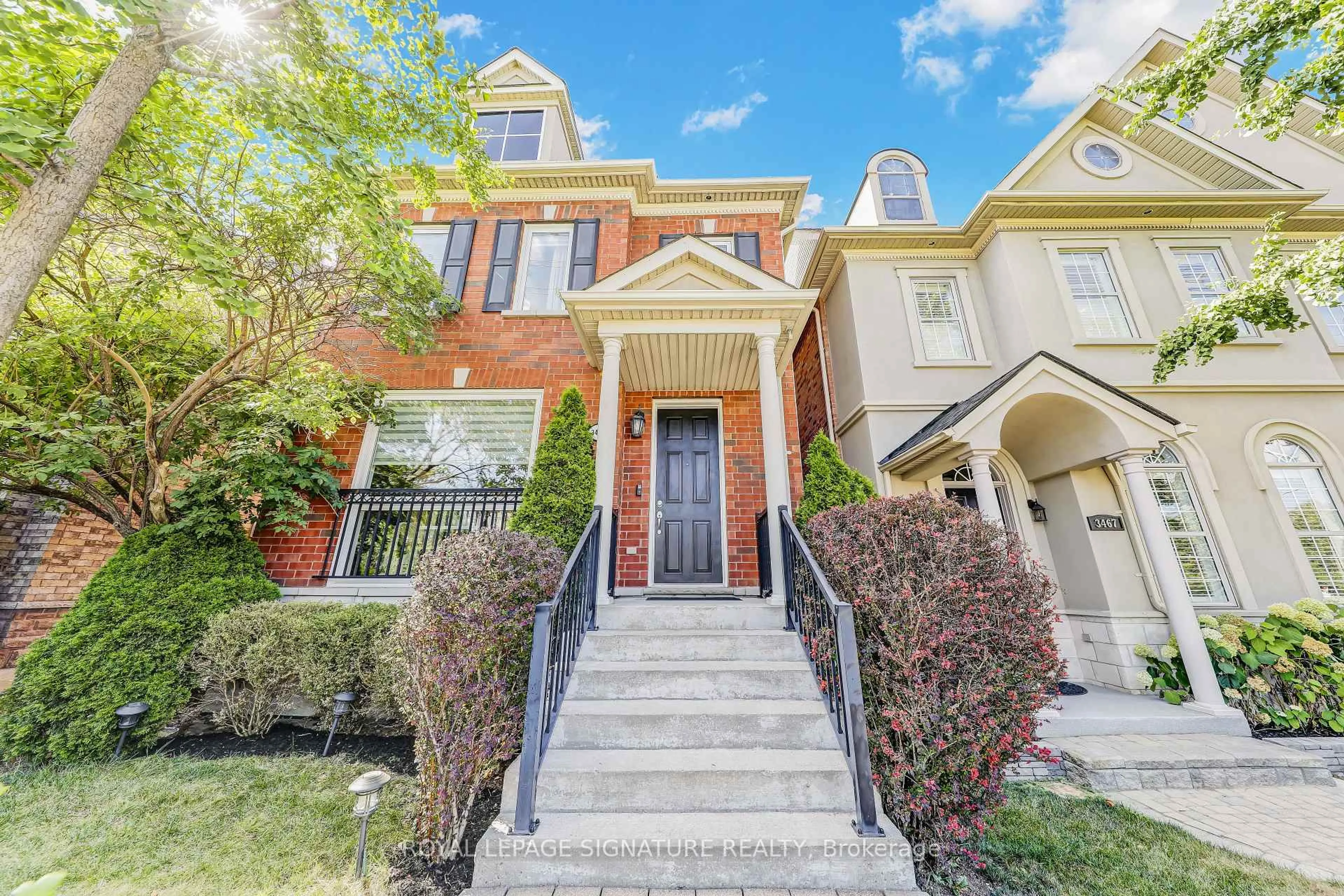 Home with brick exterior material, street for 3469 Eglinton Ave, Mississauga Ontario L5M 7T7