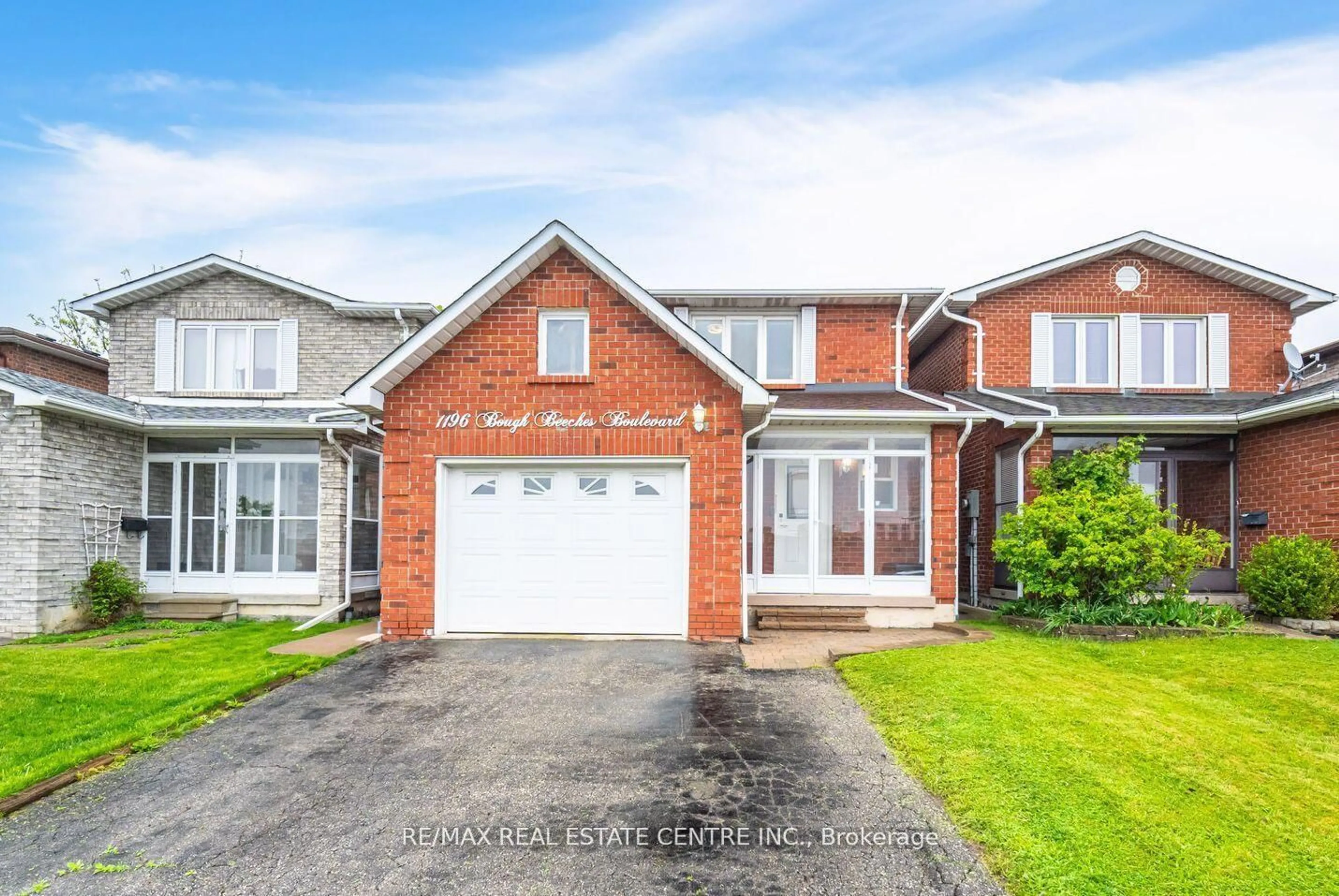 Home with brick exterior material, street for 1196 Bough Beeches Blvd, Mississauga Ontario L4W 3Z9